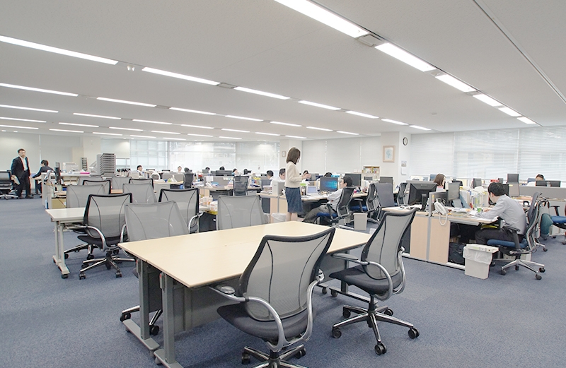 【税務スタッフ】リモート週2～3可能！／みなし残業なし・税理士科目の合格者必見！IPOからM＆Aまで幅広く業務を経験できるチャレンジ精神根付く税理士法人の画像