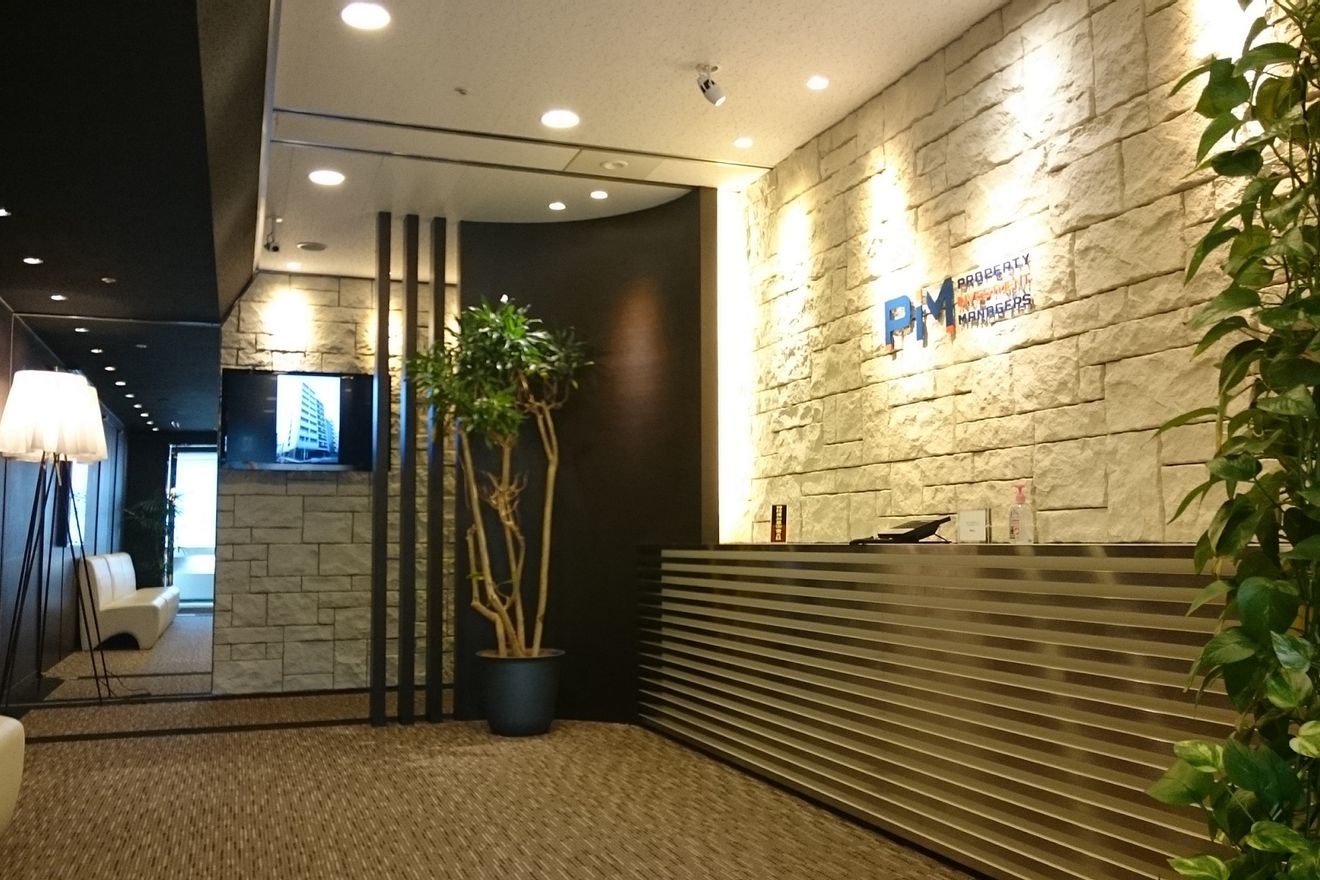 【経理スタッフ】年間休日12...の画像