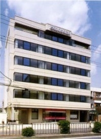 【税理士】有資格者募集！社宅・家賃補助あり！完全週休２日制！地域密着型で１０年連続の黒字申告90%以上の税理士法人の画像