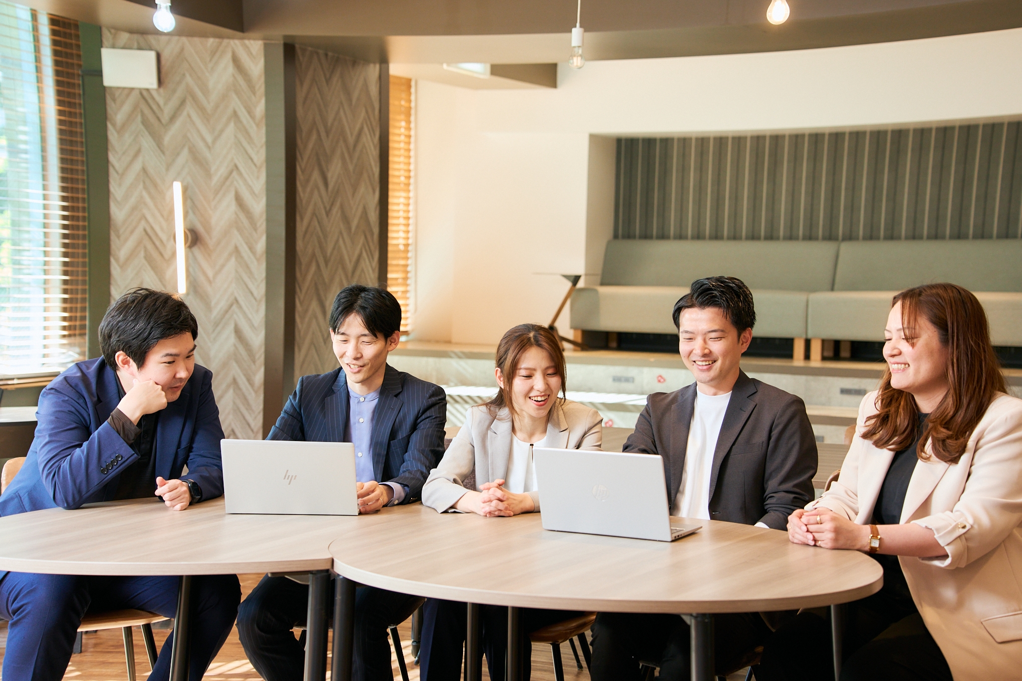 【会計コンサルタント】社員定着率86%！ワークライフバランス！「自分らしい働き方ができる」社員一人一人の成長を全力でサポートする会計事務所の画像