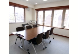 【税理士】2年以上会計事務所勤務経験必須！他士業との連携で幅広い業務に携われ、豊富な経験が積める税理士法人の画像