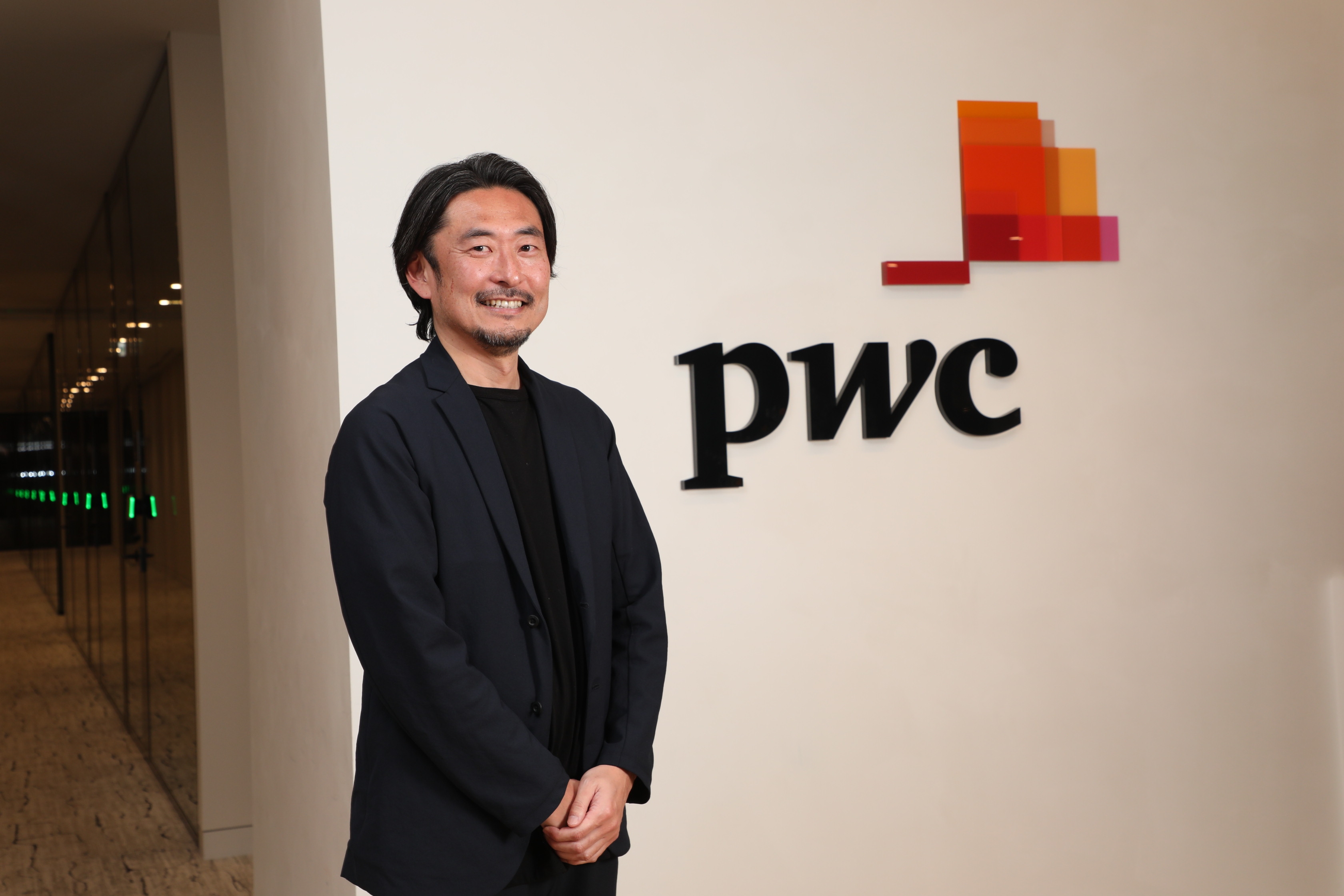 【税理士】英語が堪能な税理士募集！世界155カ国に及ぶPwCグローバルネットワークを通じ、海外に飛躍していただく機会も豊富な税理士法人の画像