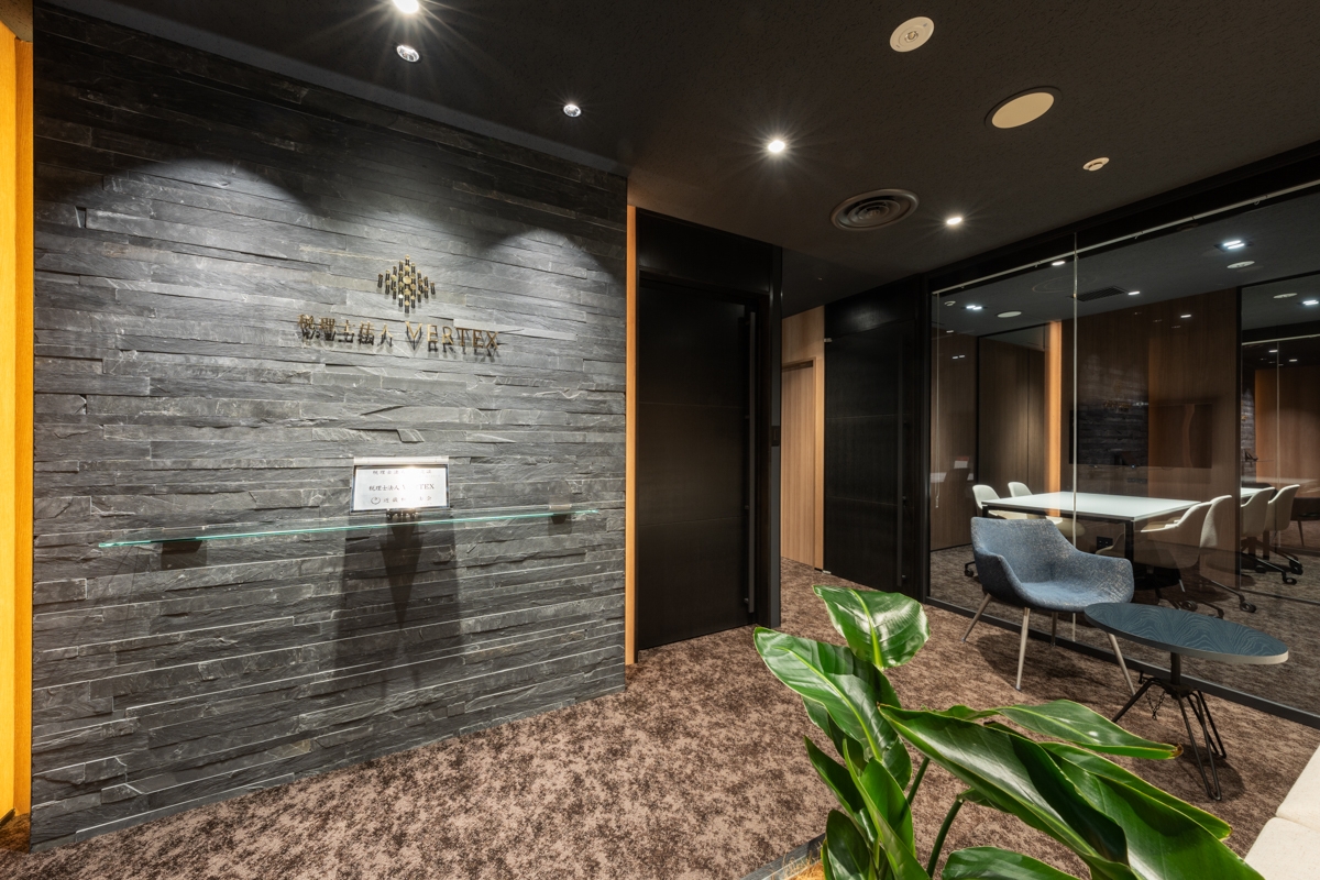 【税理士補助】 実務経験必須！平均年齢30代中盤！ワークライフバランス◎幅広い業務に携われる、風通しの良い税理士事務所の画像