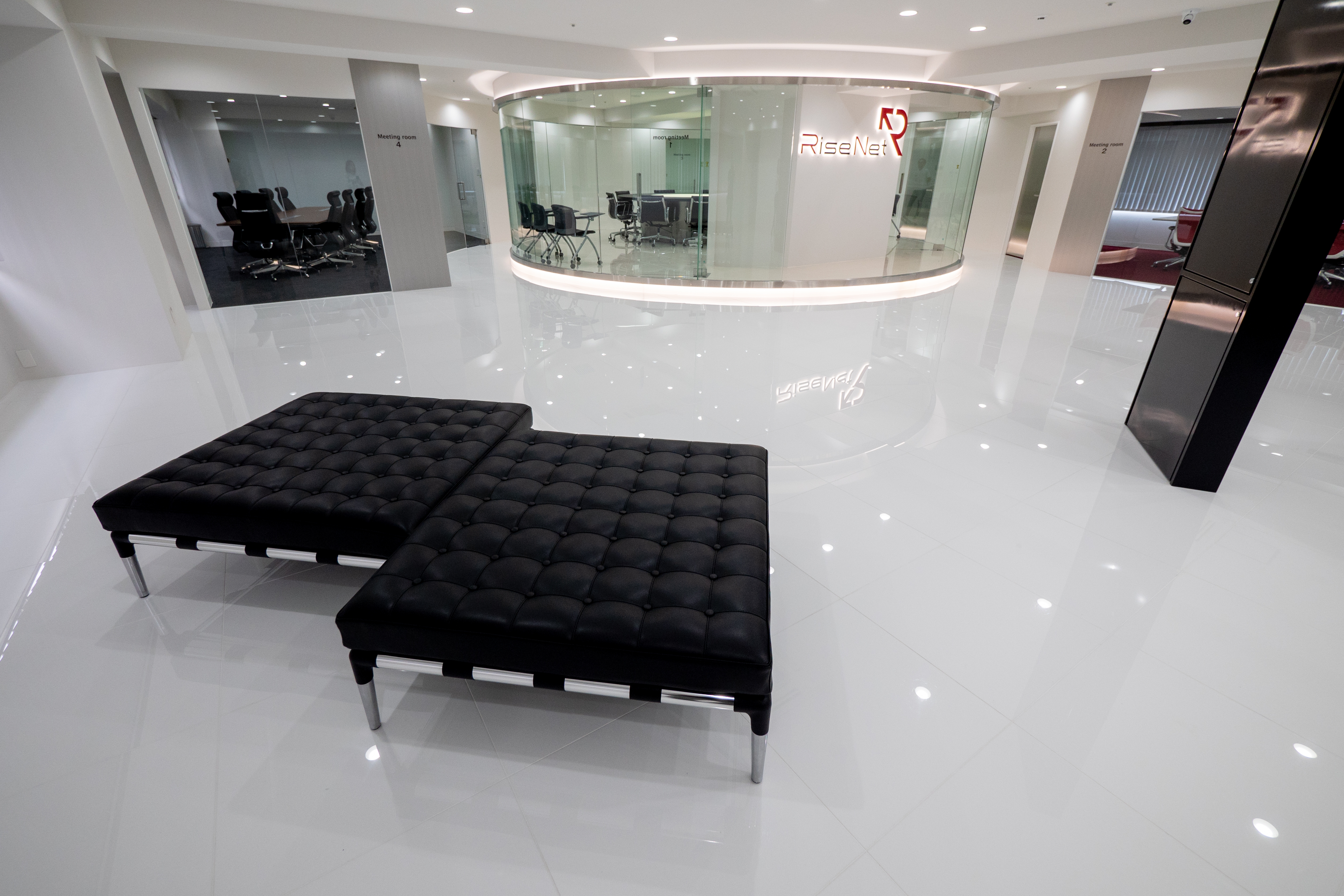 【労務】設立6年で800%成長を誇る当社にて、労務のスペシャリストを目指せます！TVCMでもおなじみの「リゼ」「ゴリラクリニック」といった美容クリニック/美容サロンを中心に経営サポートを行っている美容医療業界のリーディングカンパニーの画像