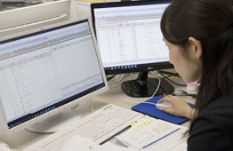 【働くママさん必見】女性活躍！週3休み可！早上がり制度有り！リモートワーク可！ライフスタイルに合わせて働き方をデザインできる税理士法人の画像