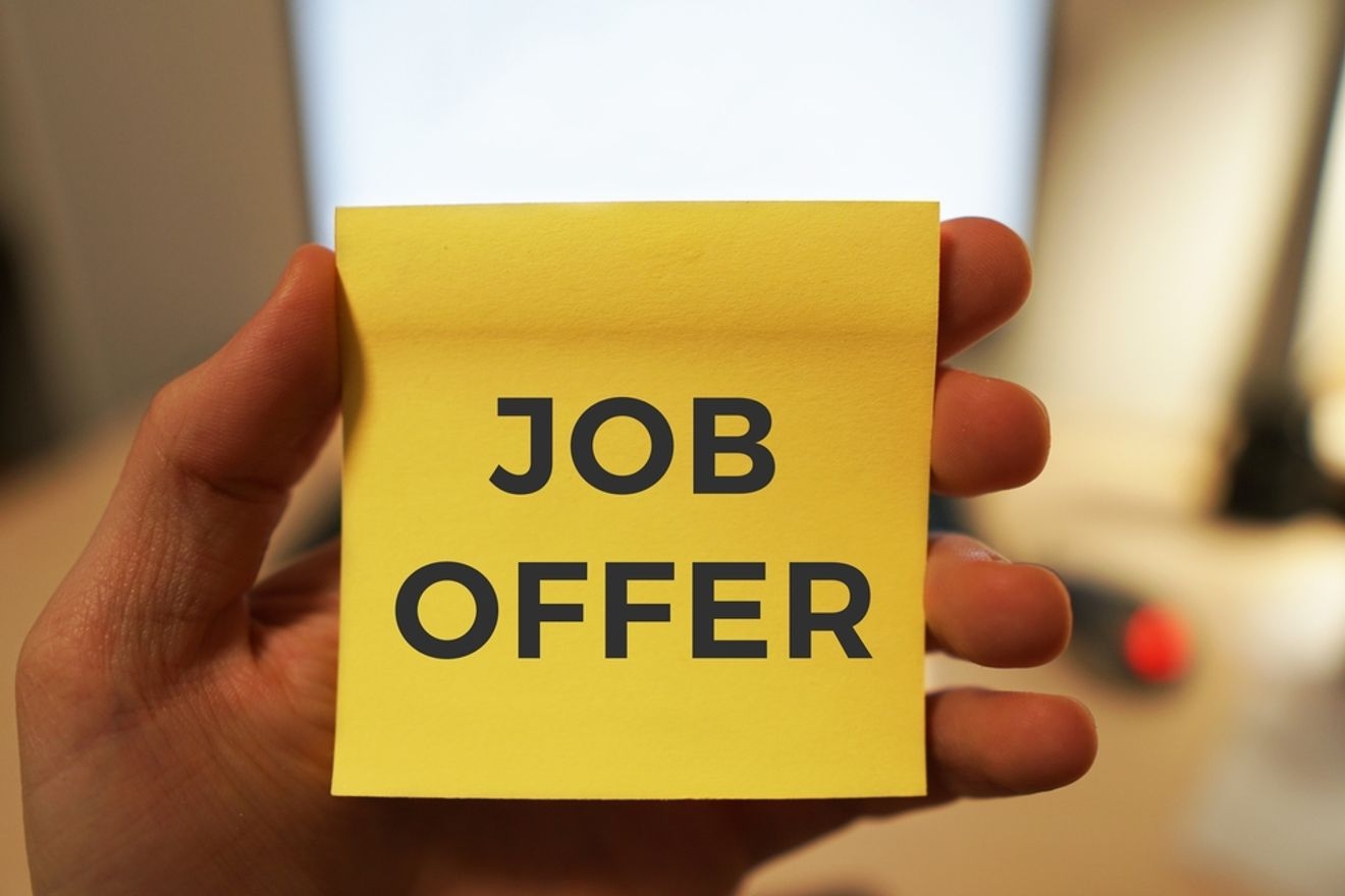 通年採用とは?通年採用のメリット・デメリットとあわせて解説!