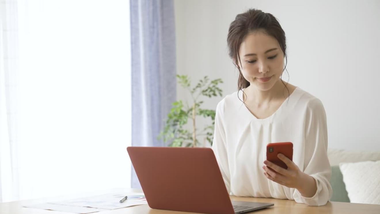 日本の勤務間インターバル制度は何時間?