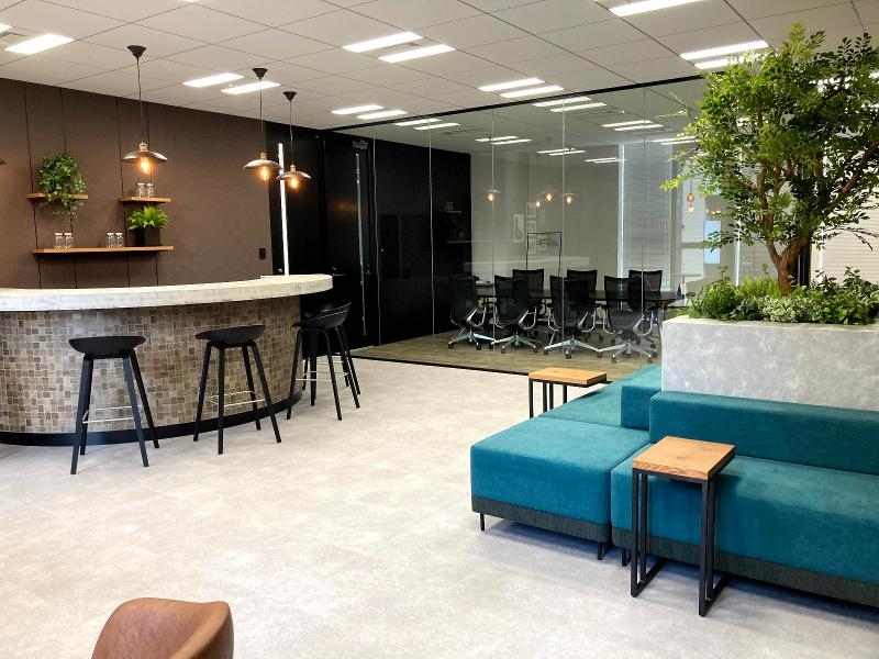 月残業10h程度・フレックス｜3,600社導入「KiteRa」のカスタマーサクセス｜急成長SaaSで顧客に伴走。企業の働き方改革を支え、自身のワークライフバランスも大切にするの画像