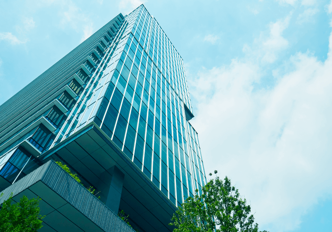 【経理財務】週2リモートワーク可能！上場REITと私募REITを取り扱っており、幅広い業務経験を積むことができる大手不動産グループ属する投資法人の資産運用企業の画像