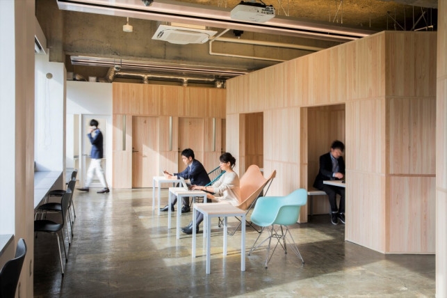 【経理マネージャー候補】週4リモートOK！フルフレックスあり！不動産を所有するオーナーに代わり、オフィスビルや商業施設の運営管理を行う不動産マネジメント事業をはじめとして、企業が抱えるさまざまな不動産ニーズに応える企業の画像