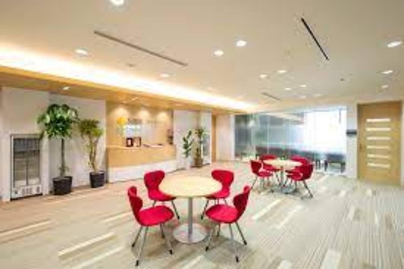 【経理スタッフ】次世代リーダー候補募集！週3日リモートワーク可能！上場基準の経理経験が積める！16期連続で増収増益を達成し、海外にも展開している時価総額2,000億円を超えるプライム上場企業の画像