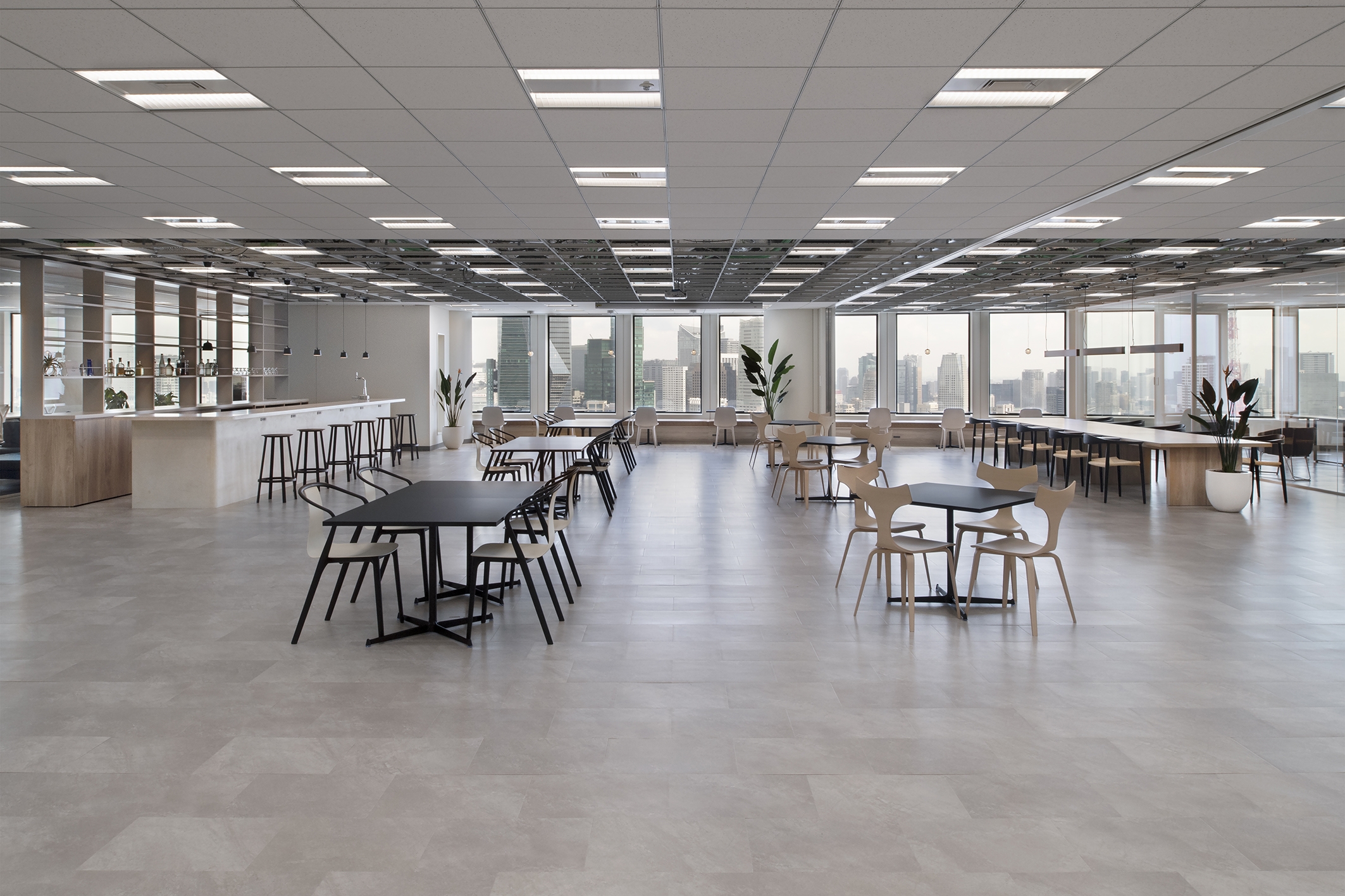 【経理】東証グロース上場！2023年売上収益前年度比39％増！ブランド企業及びインフルエンサー・クリエイターなどの個人に向けた支援サービスを提供！グローバルに事業拡大中の企業の画像