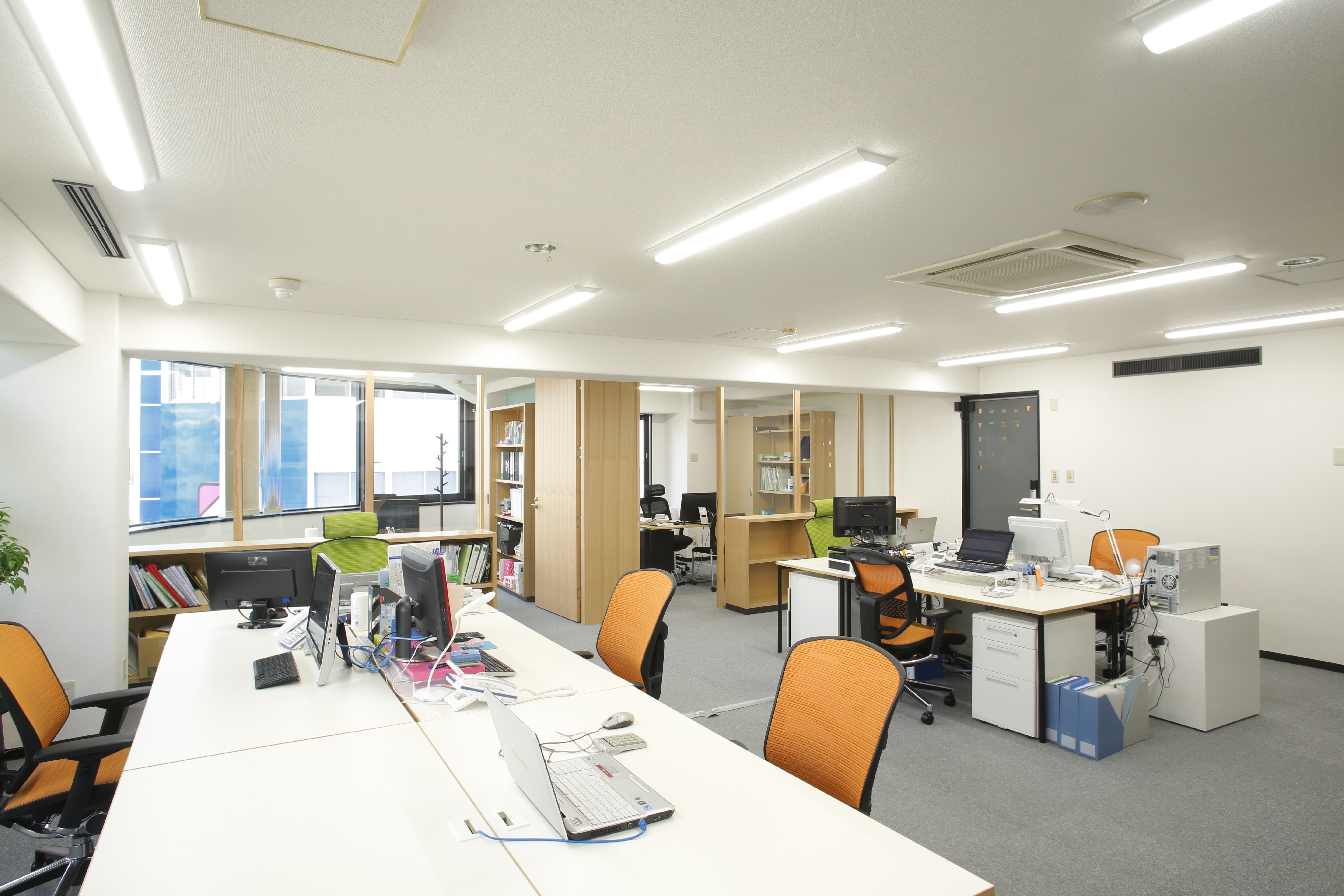 【税理士補助】会計事務所勤務経験必須！アットホームな事務所です！会計、税務を通してお客様の未来のために現在できることを提供し続ける税理士法人の画像