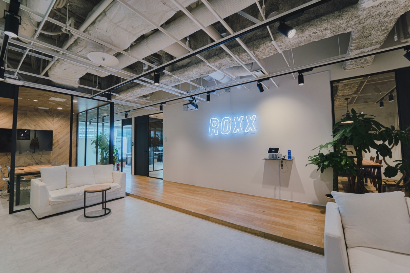 【経理リーダー候補】IPO準備中！リモート・フレックス導入！企業と候補者のミスマッチを減らすオンライン型リファレンスチェックサービスを展開する成長企業の画像