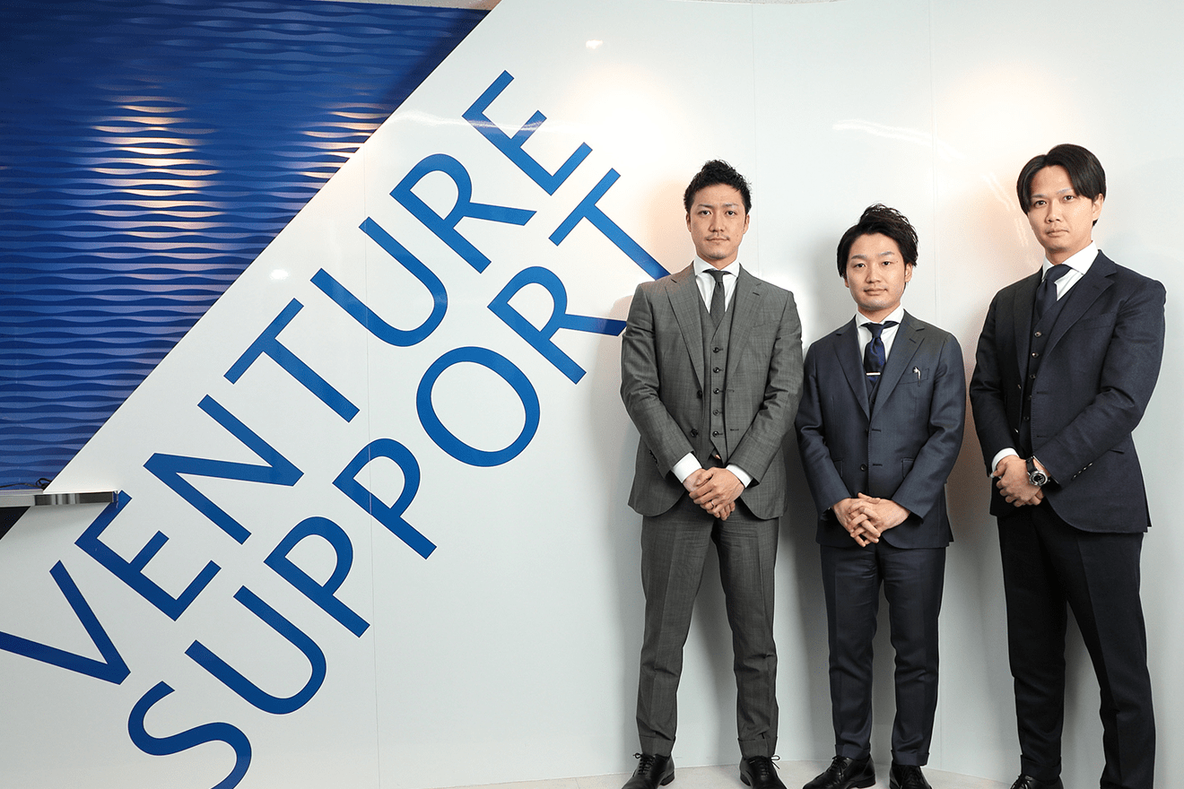 【労務アシスタント】完全土日祝休み／年休123日／日本最大級の士業グループだからこその「高収入」「高待遇」を実現する社労士法人の画像