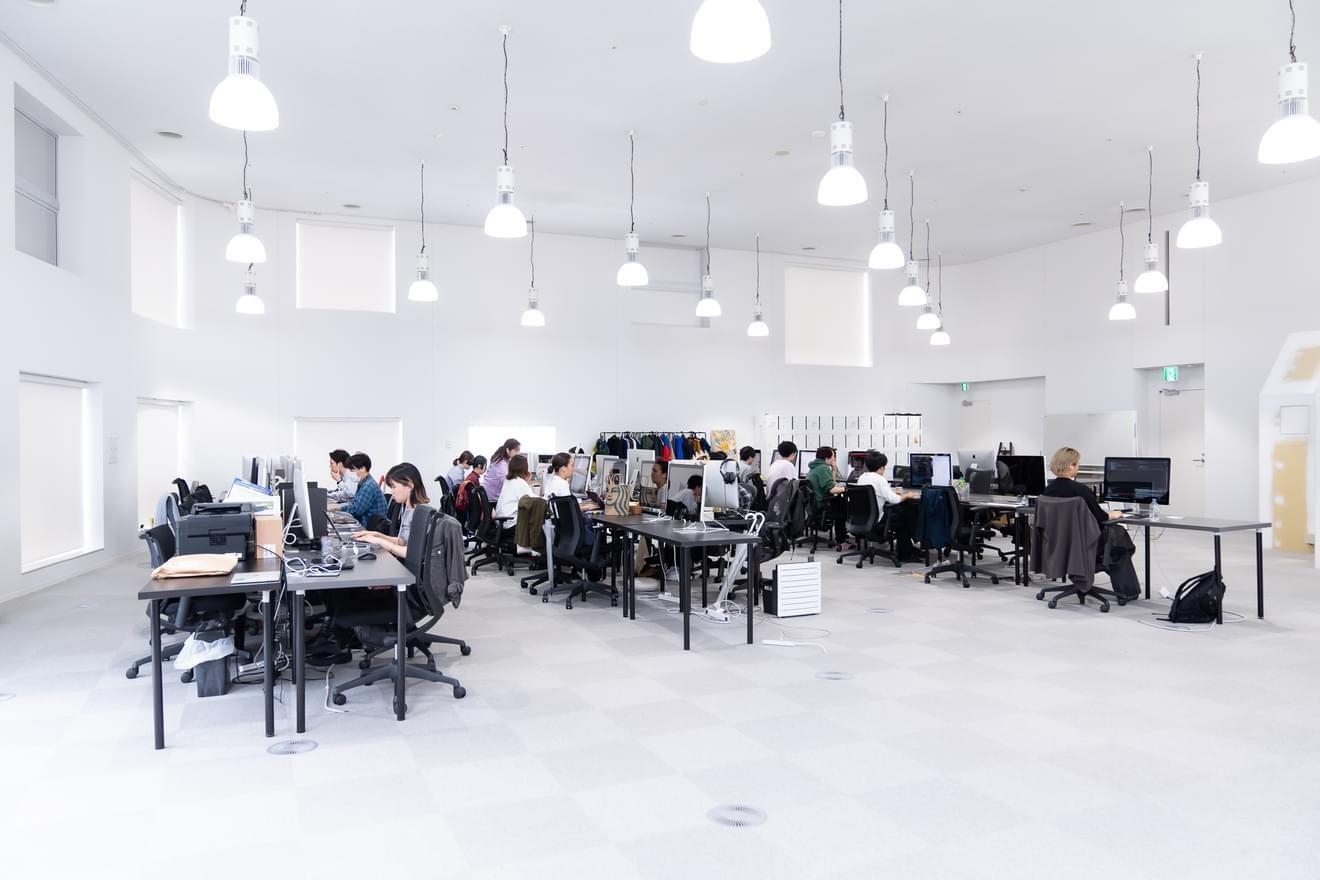 経理｜バックオフィス全般に関与｜少人数で裁量大｜残業少なめの画像