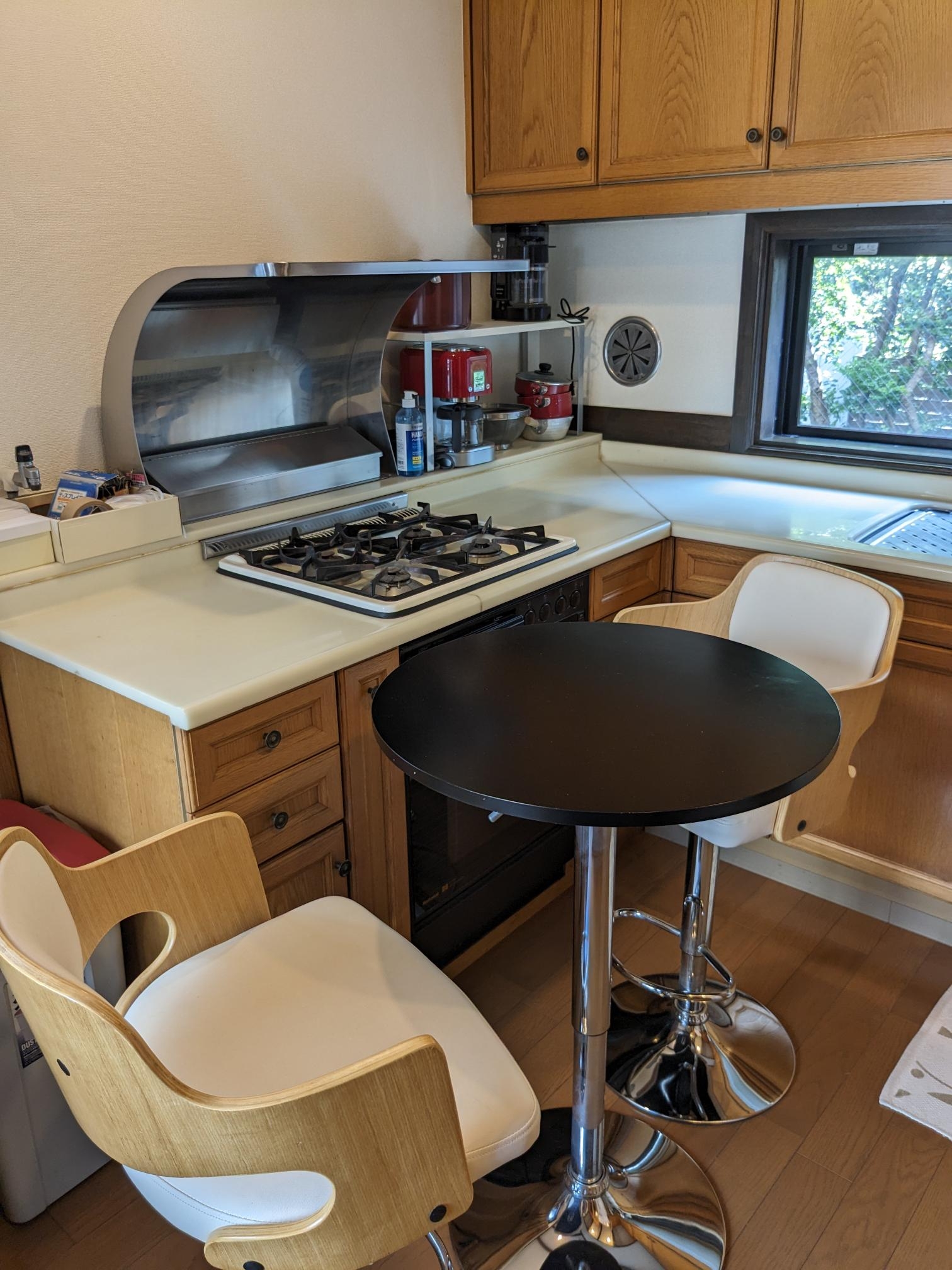 【経理・会計スタッフ】残業時間ほぼなし！海外経理の経験を活かせる！外資系企業の日本進出を支援できる事業会社の画像