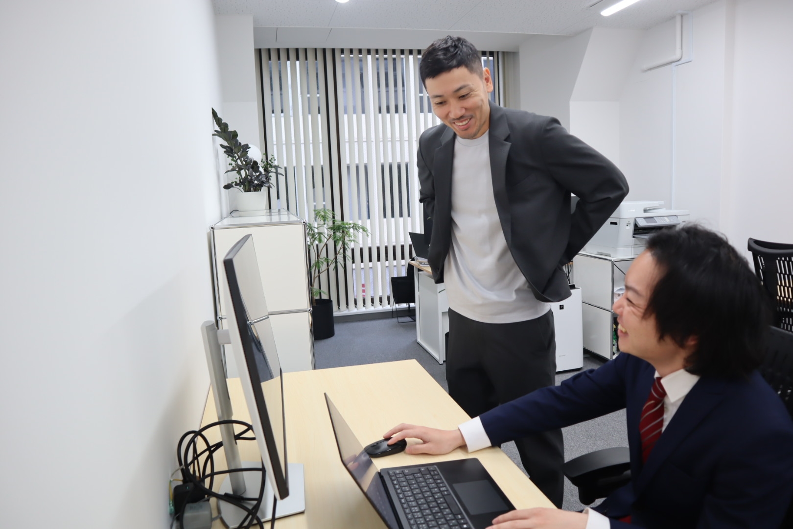 【WLB重視】リモート＆時差出勤可能。17時終業で自分時間を最大化・5名の精鋭チームでスマートに働く税務会計の画像