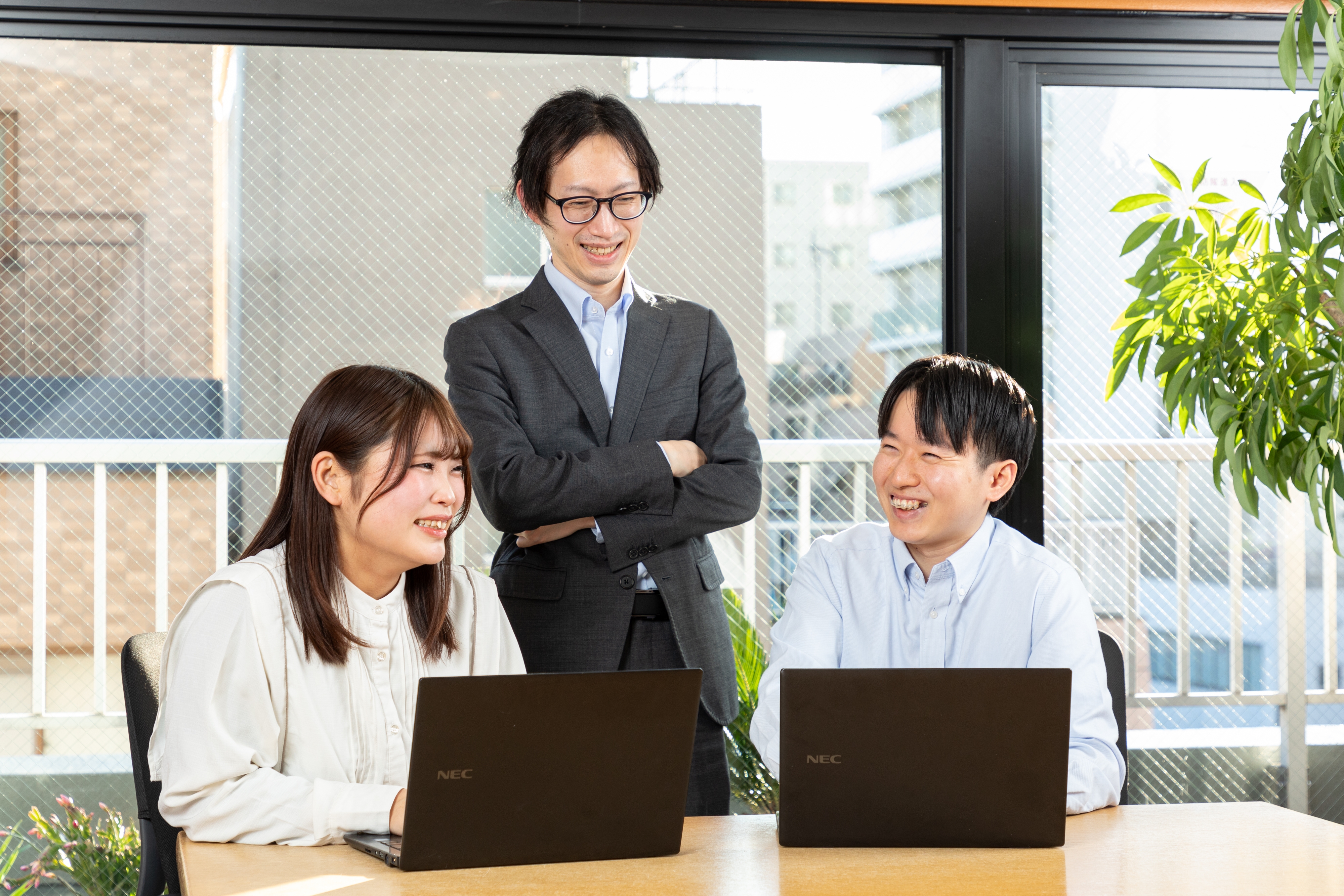 【未経験からスキルアップ！】税理士20名在籍＆未経験から成果を出す先輩多数！充実研修で着実にスキルを身につけられる税理士法人の画像