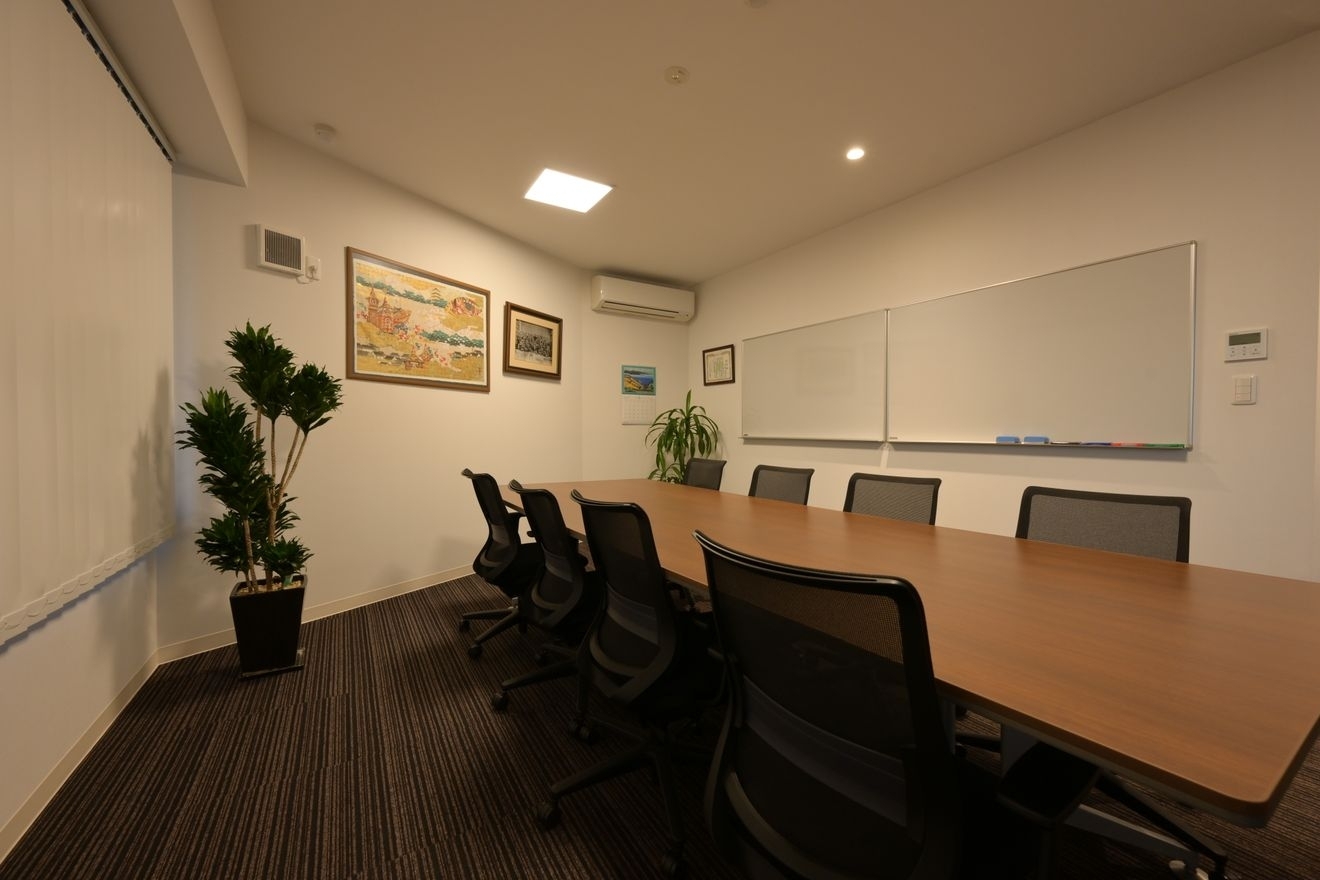 【税理士補助】閑散期残業10時間以内！従業員数38名！より深いサービスでお客様の課題を解決、業績も右肩上がりで勢いのある税理士法人の画像