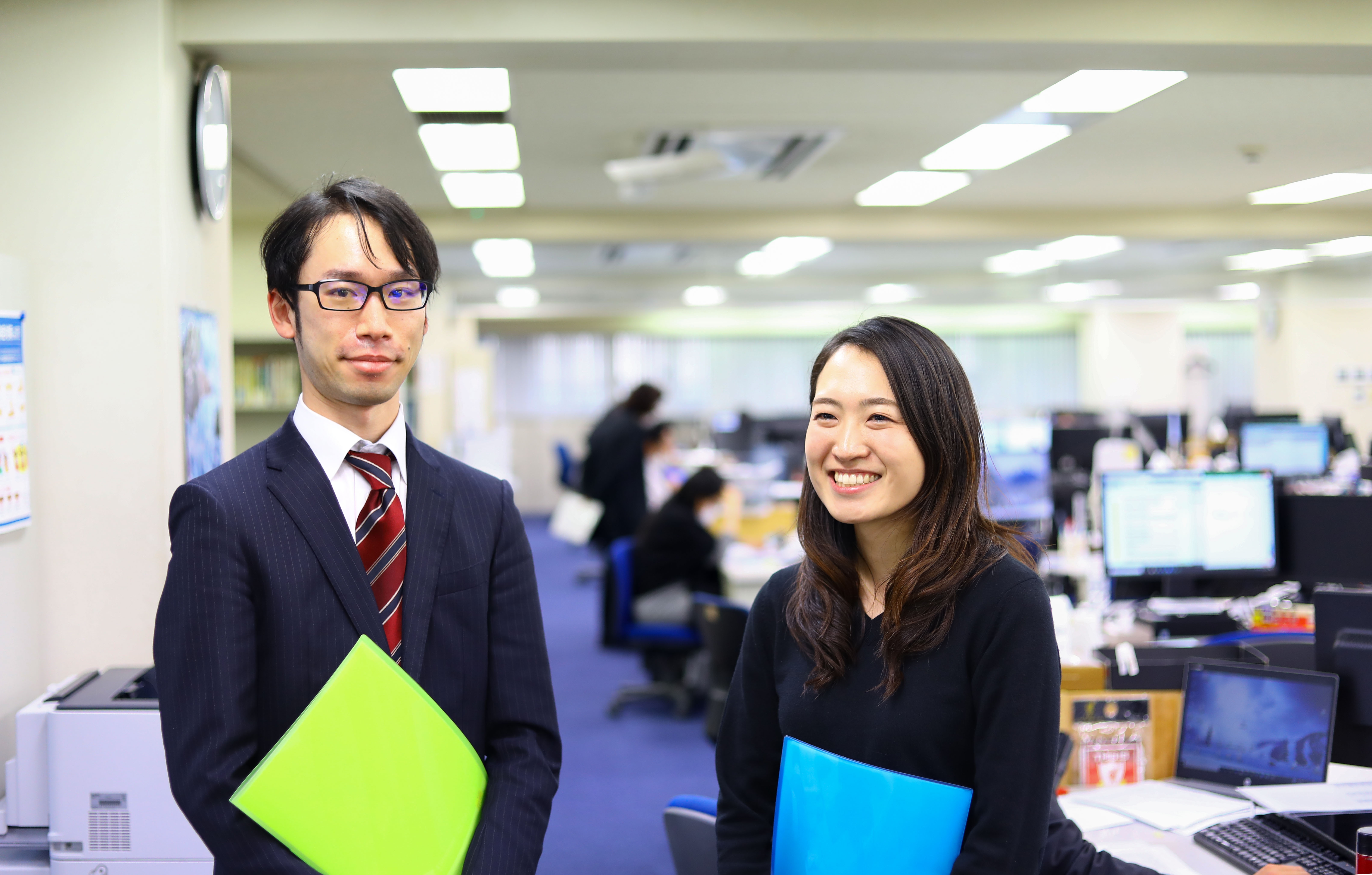 【税理士補助】残業閑散期ほぼなし！リモート週2回以上可能！ご家庭の事情に臨機応変に対応！若手が活躍できる環境の税理士事務所の画像