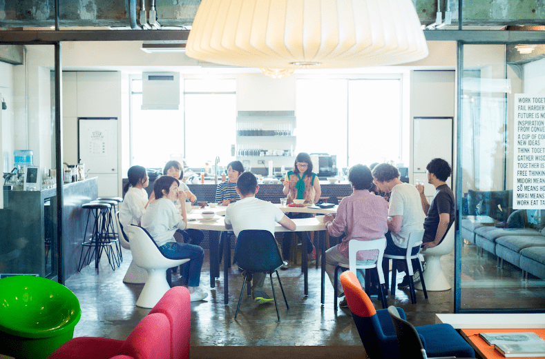 【経営企画部門責任者候補】リモート・フレックス可！「東京都」「経済産業省」等多数の自治体に導入される！社会課題に対して官民共創での解決を可能にするプラットホーム構築するベンチャー企業の画像