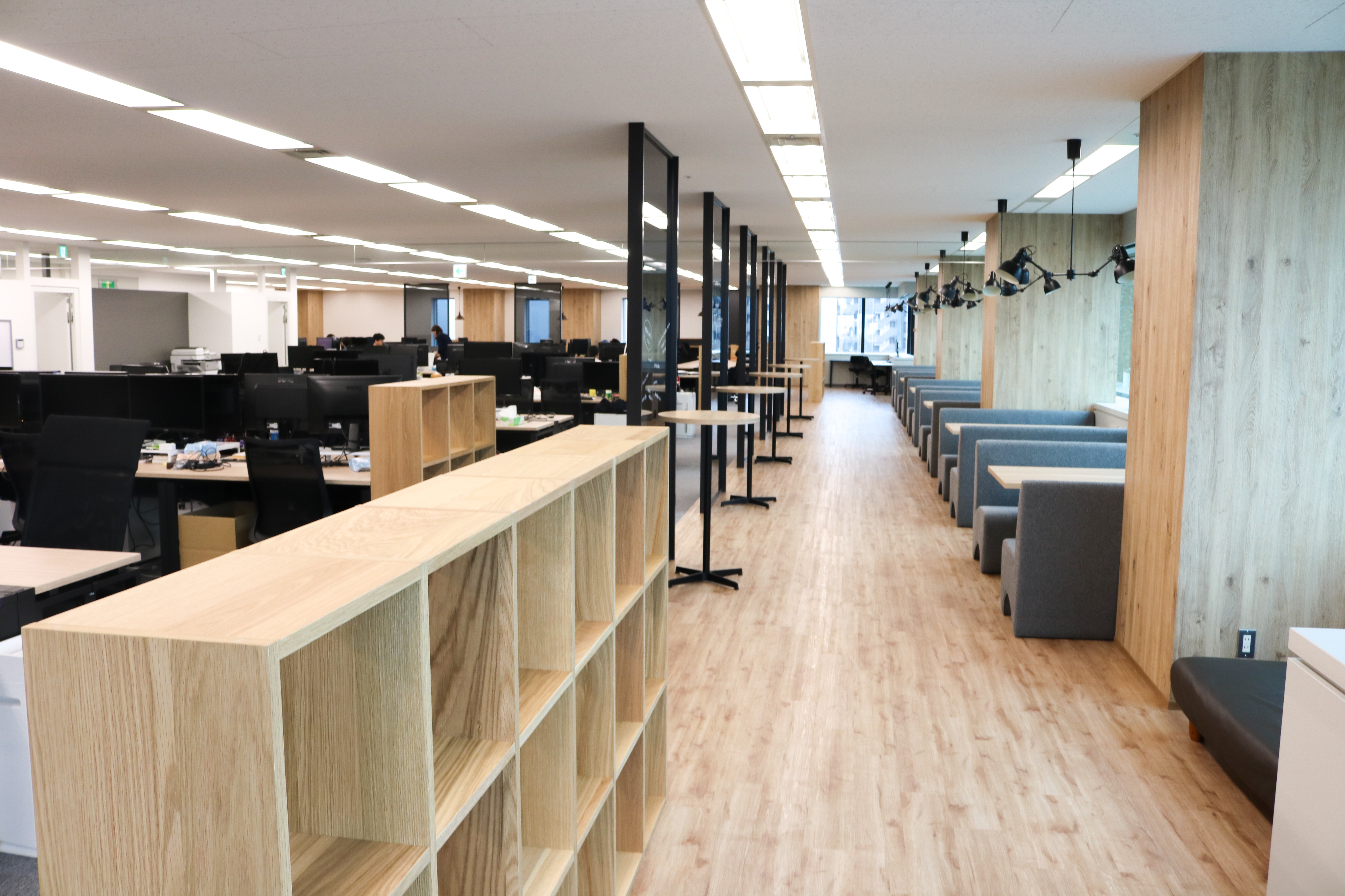 【内部監査】ビジネスレベルの英語力/内部監査の経験必須！新しいビジネスモデルのリスク評価や監査に大きな裁量で携われる東証グロース上場企業の画像