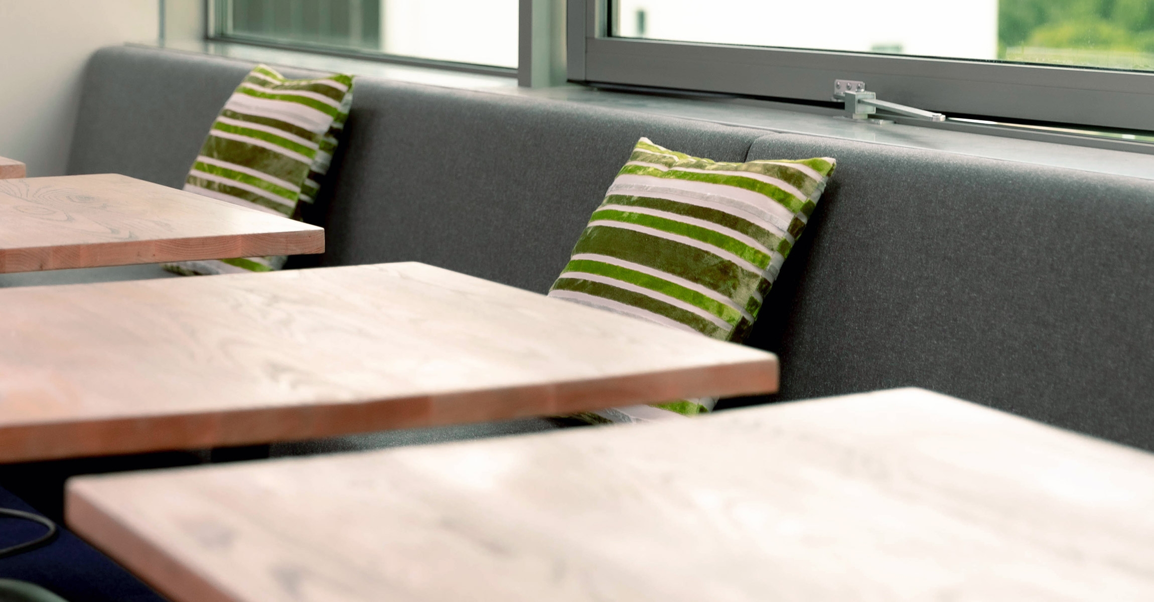 【経理メンバー】税務や開示、連結業務へのチャレンジが可能！国内最大級の動画配信プラットフォームとCDNによって、ストリーミング動画業界を牽引するグロース上場企業の画像