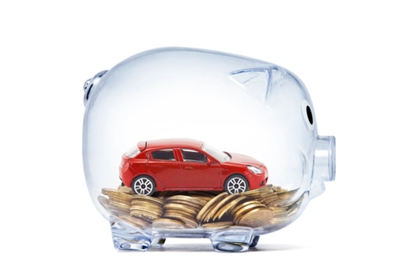 車を取得した場合の減価償却方法は?耐用年数や償却率も紹介します