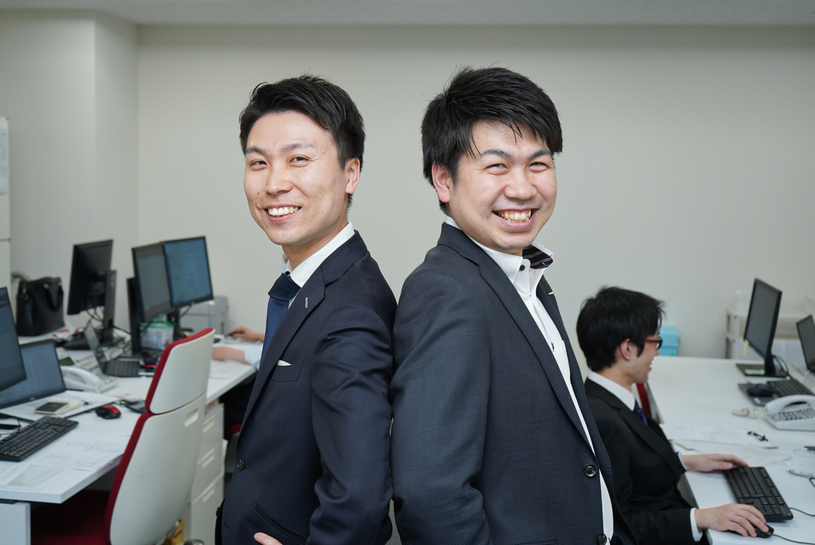 【税務会計コンサルタント】未経験歓迎！一生モノのスキルを身に着ける環境あり！中小企業オーナーに特化したコンサルを強みとする税理士法人の画像