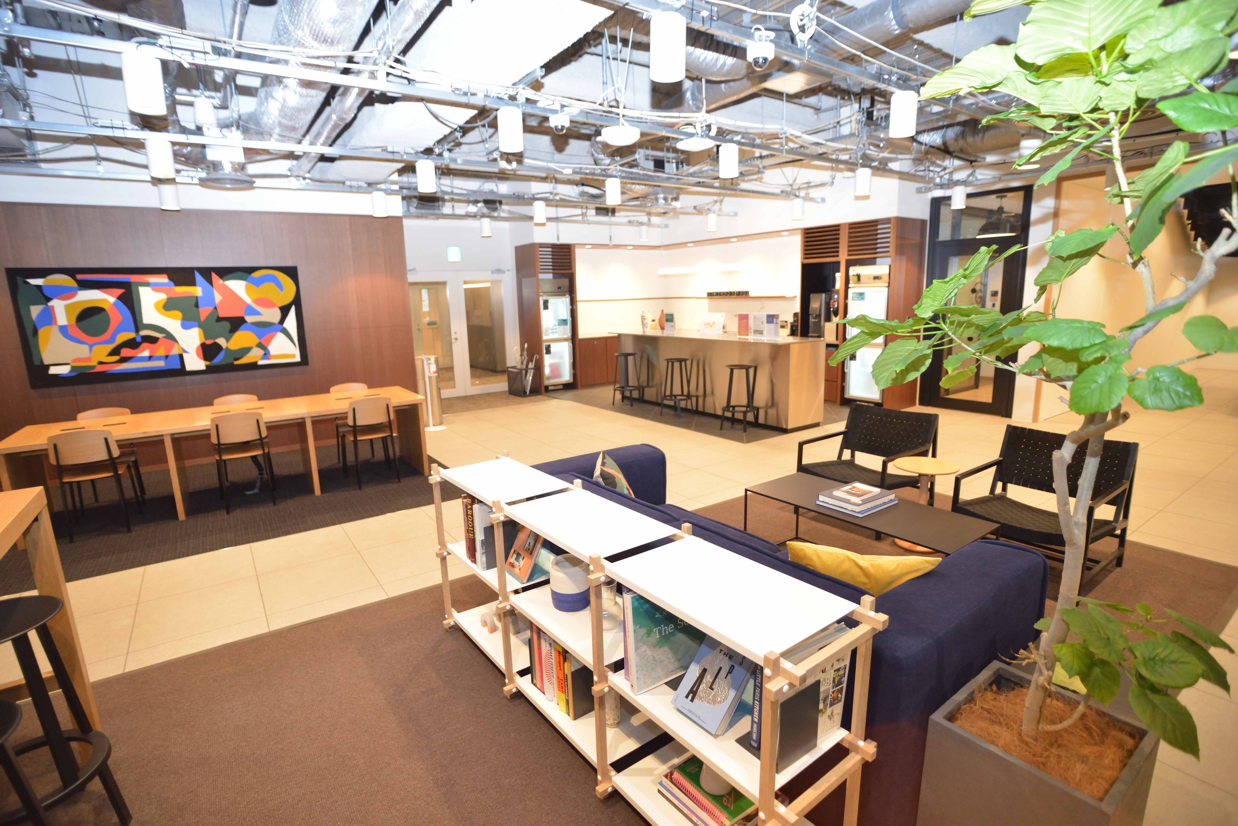 【財務経理部長候補】創業35周年を迎える！大手企業との提携実績が多い！中小企業向けの総合コンサルティングファームを目指すグロース上場企業の画像