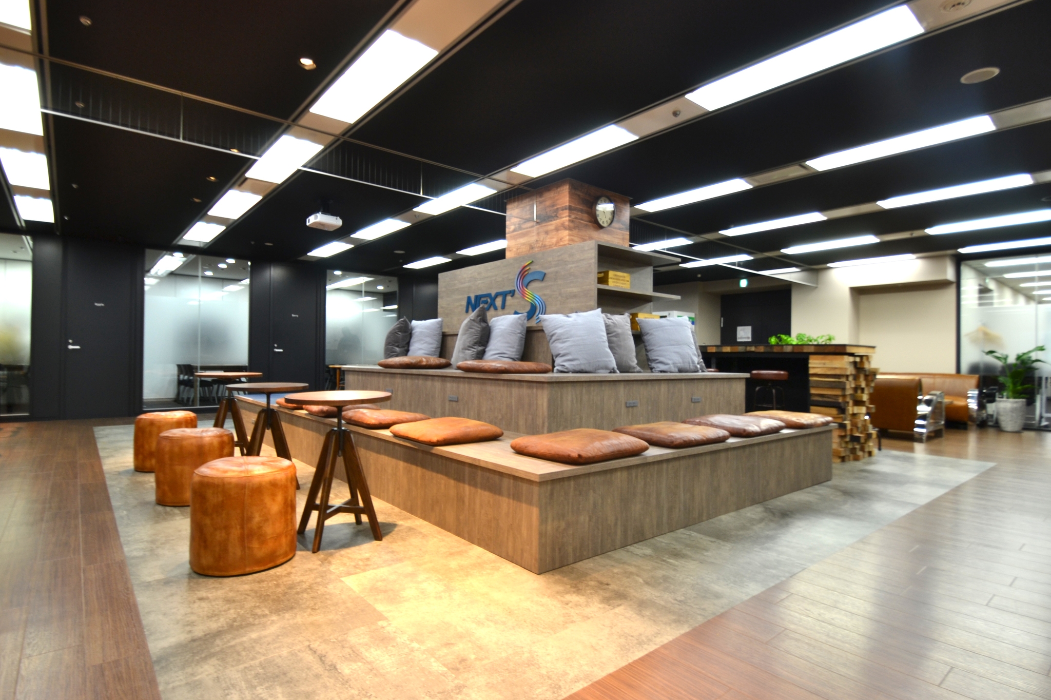 【経理リーダー】経理リーダー募集！仕事とプライベートにメリハリを持って取り組む！完全実力主義のIT系トータルソルーション提供の上場企業の画像