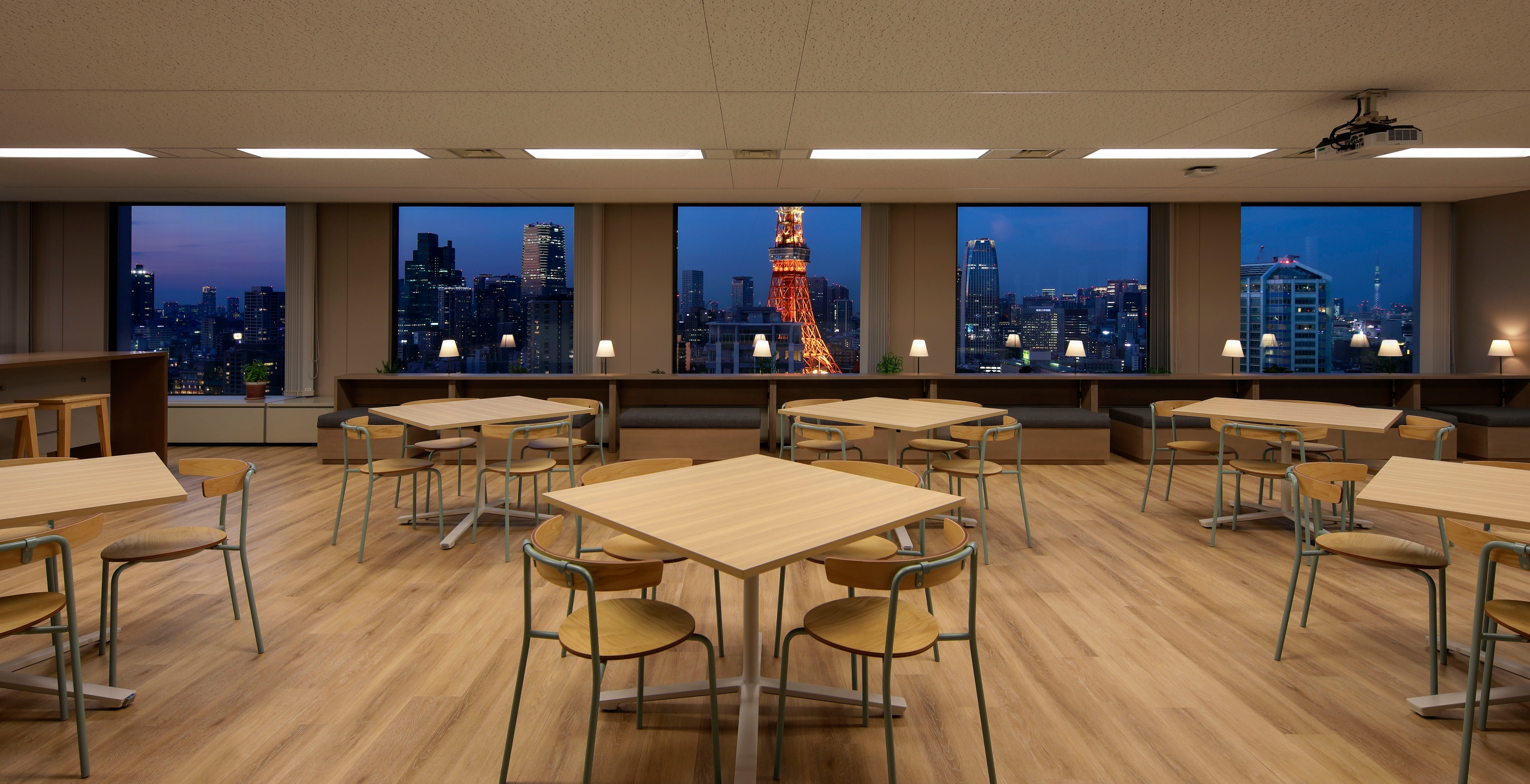 【経理】オンライン家計簿サービス「Zaim」や不動産関連サービスなどくらしをより豊かにする事業を複数展開！多角化経営とM&Aを行い売上高200億円以上を誇る、グロース上場企業の画像