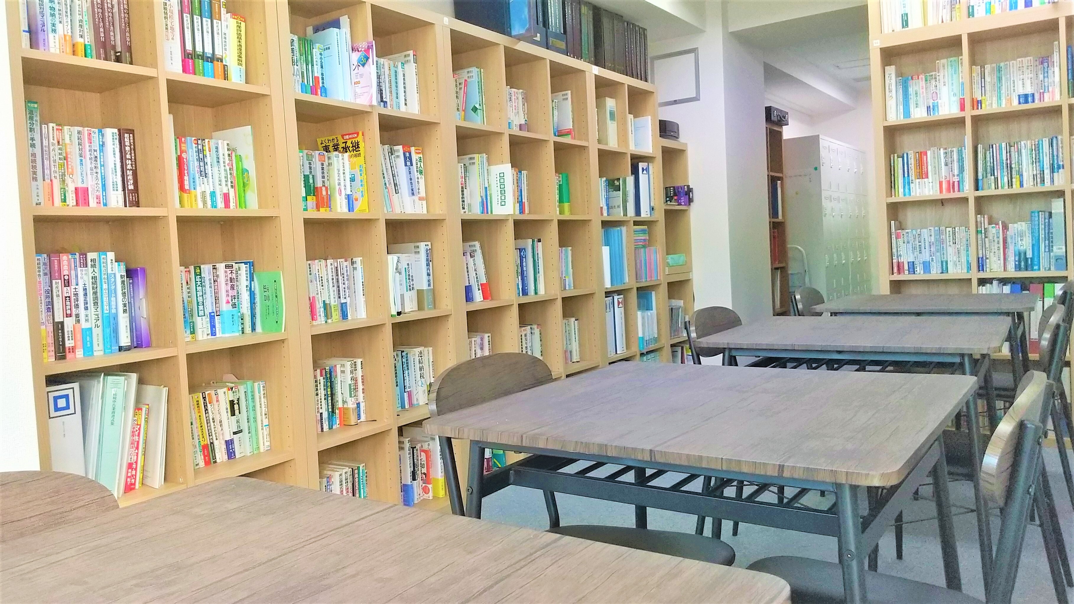 【埼玉オフィス】リモート・フレックス有！社員のやりがいを第一に労務コンサルティングを提供する社会保険労務士法人の画像