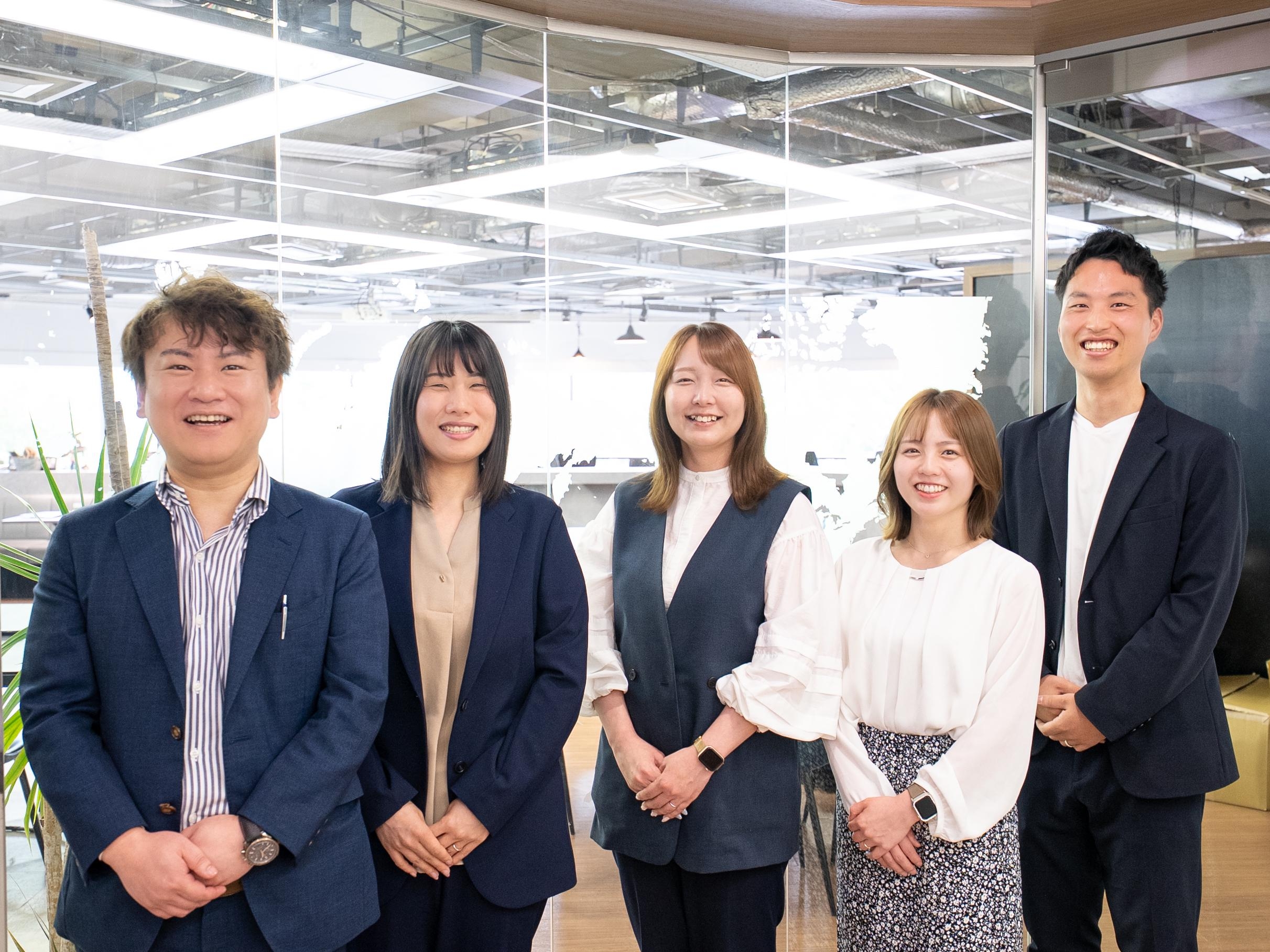 【経理スタッフ】20年以上の実績とノウハウを強みとする業界のパイオニア！国産車の輸出を始めとする海外展開や新しい事業立ち上げなど拡大フェーズ！BMW、アウディ、ポルシェ、メルセデスベンツ等輸入車の専門ディーラーの画像