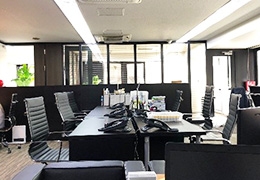 【税務スタッフ】業界経験者必見！毎月20件以上も顧問先が増加！FC制度・独立後にグループインも可能！ブルーオーシャンな障害福祉業界に特化している、拡大志向の税理士事務所の画像