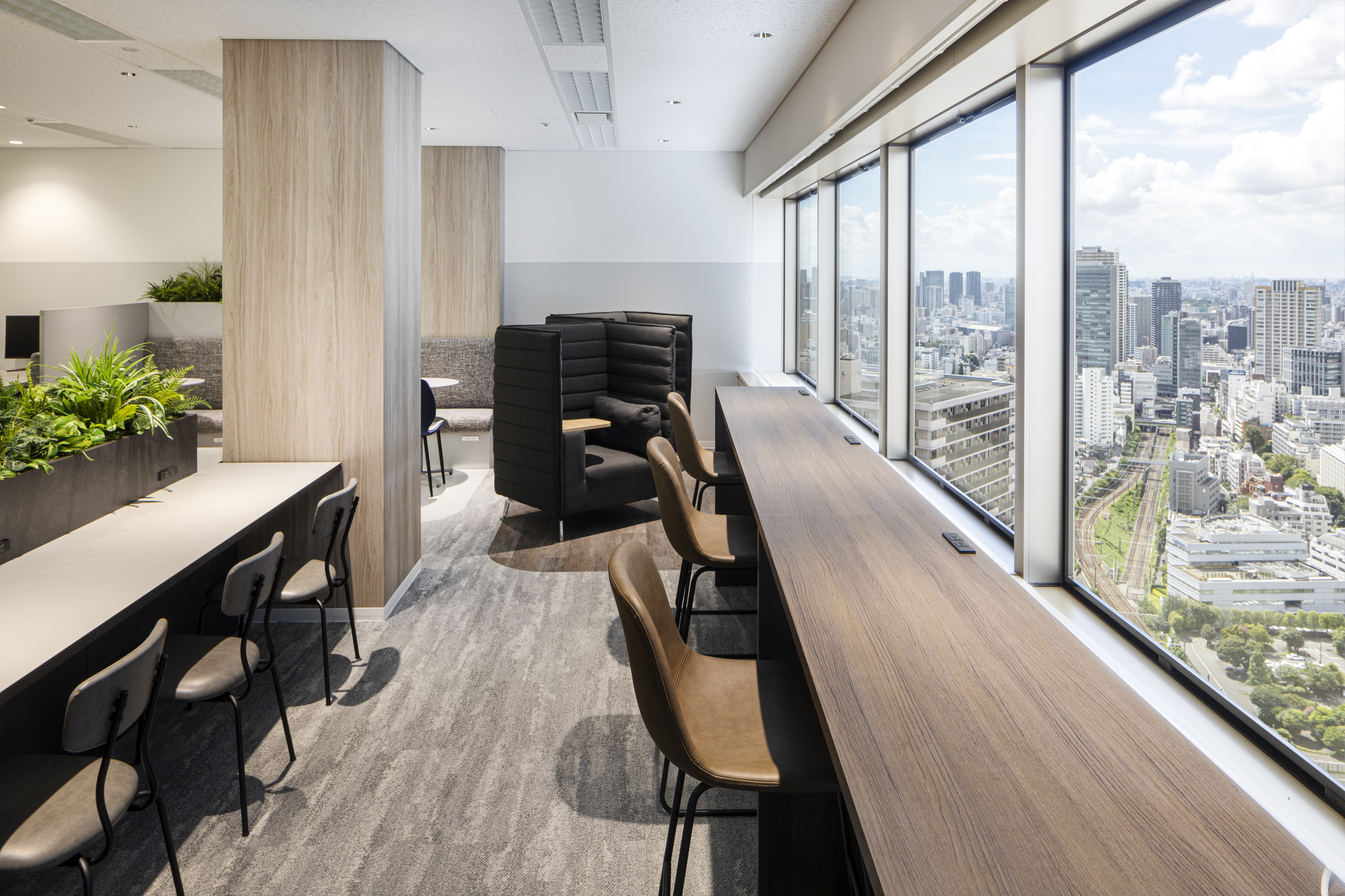 【M&Aコンサルタント】業界未経験応募可！業界トップクラスのインセンティブ率！創業1年11カ月で東京プロマーケット上場の急成長中ベンチャー企業の画像