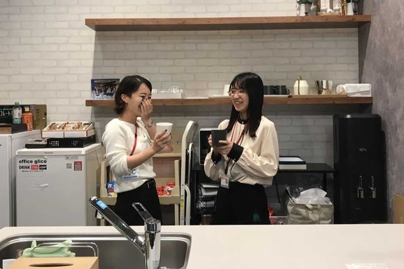 【資格取得と実務の両立◎】試...の画像