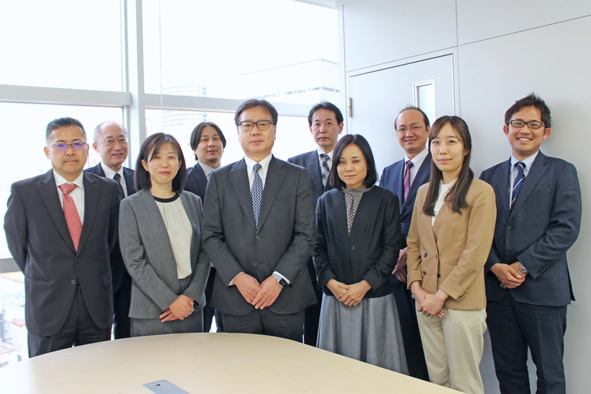 【税理士補助】年間休日120日以上・実働7時間！リモート・時差出勤OK/有資格者が半数以上の少数精鋭で教育体制を充実させており、高レベルな税理士を目指せる会計事務所の画像