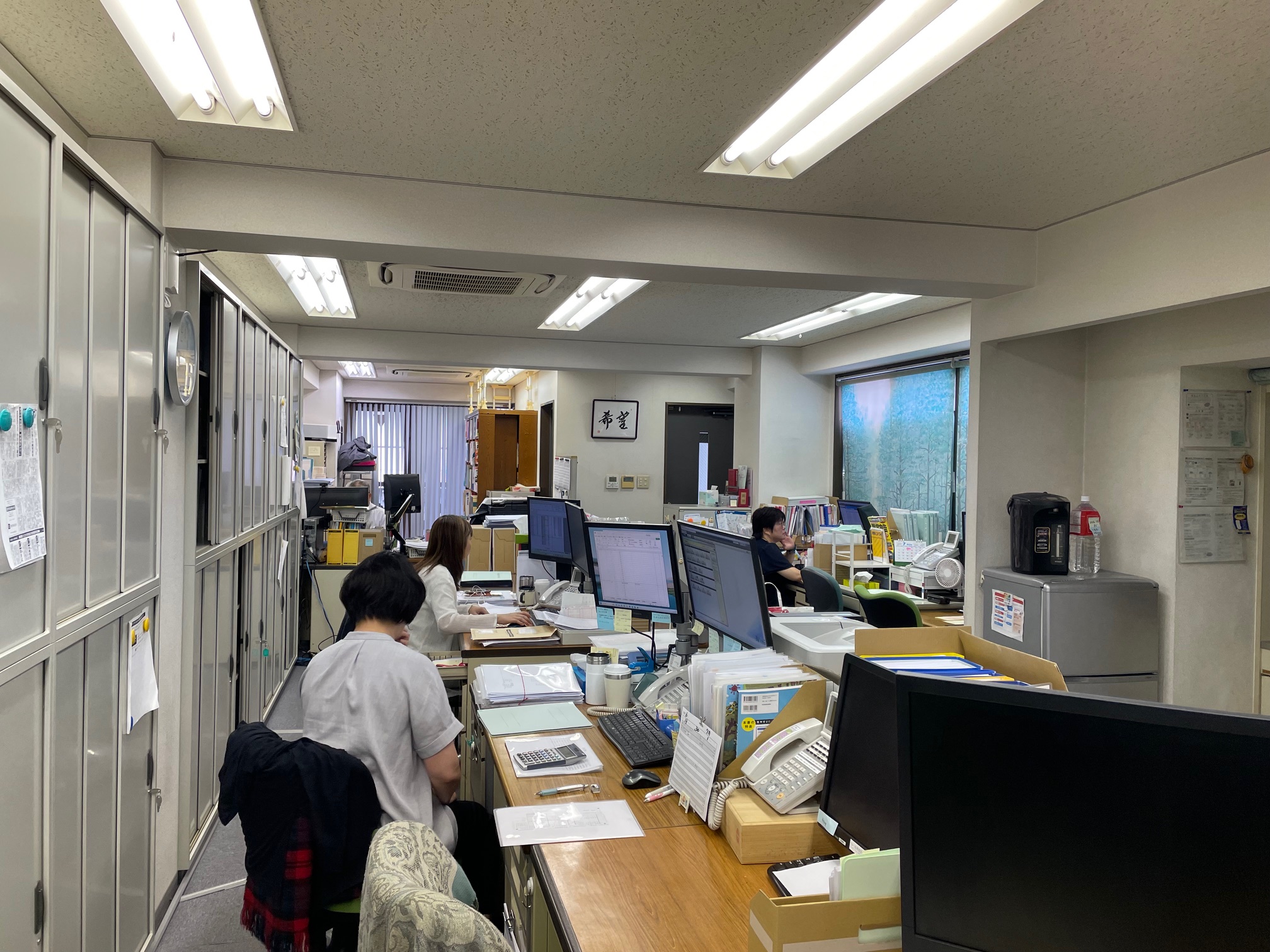 月残業10時間以内＆固定残業代なし｜土日振替・振休OK×自身のスケジュールで自由に調整可能｜過度な担当数は持たず顧客に向き合える環境の画像