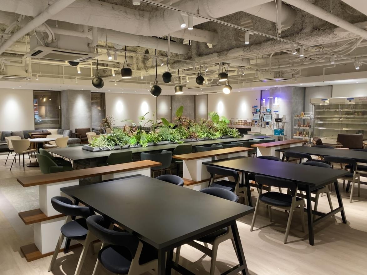 【安定の経営基盤】少人数チームで活躍できる経理ポジション！高品質食品スーパーマーケット「ザ・ガーデン自由が丘」を運営している企業の画像