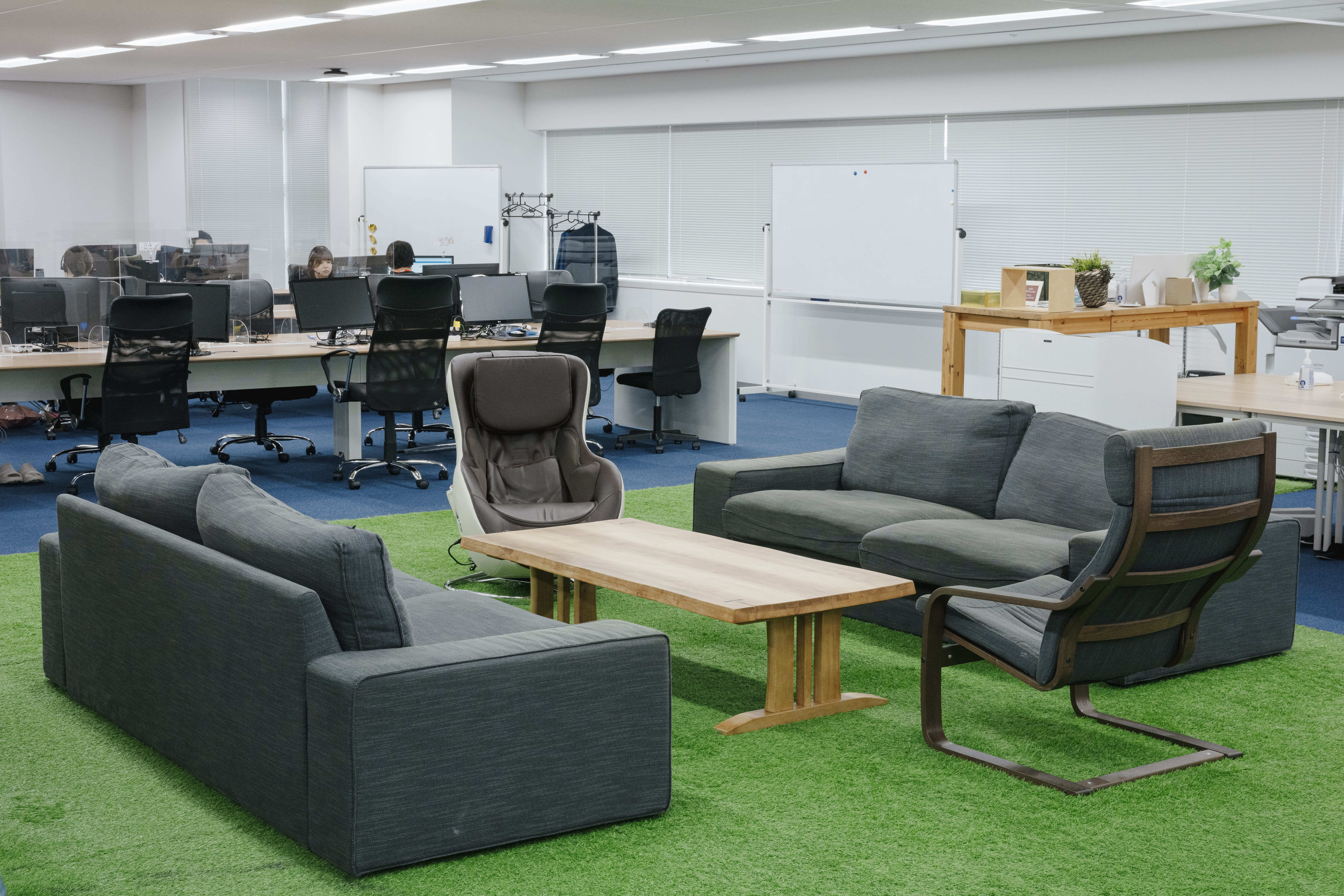 週2リモート＆時差出勤可｜経理経験1年以上の方へ｜上場企業で決算・開示に携われる経理ポジションの画像