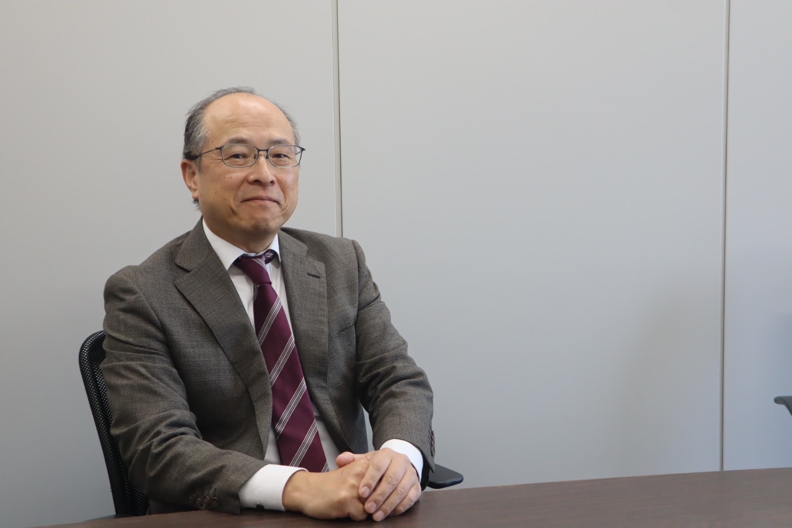 【働きやすさ◎】残業少なめ！勉強・通学を全体でサポートし、資格取得を応援！税務×M&Aに挑戦/外勤・内勤選べる＆離職率低いアットホームな税理士法人の画像