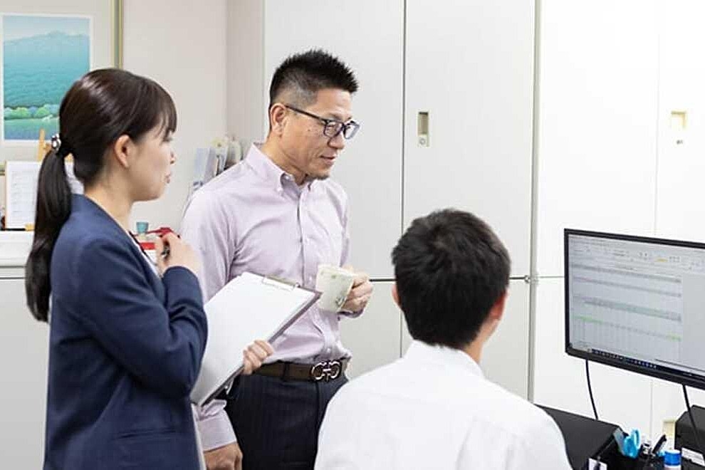 【人気求人】フルフレックス/リモートワーク可能/ITツール積極導入/社内研修や資格取得支援制度も充実◎毎年新規案件も受注し拡大しながら、スピード感ある環境でさらなるスキルアップができる会計事務所の画像