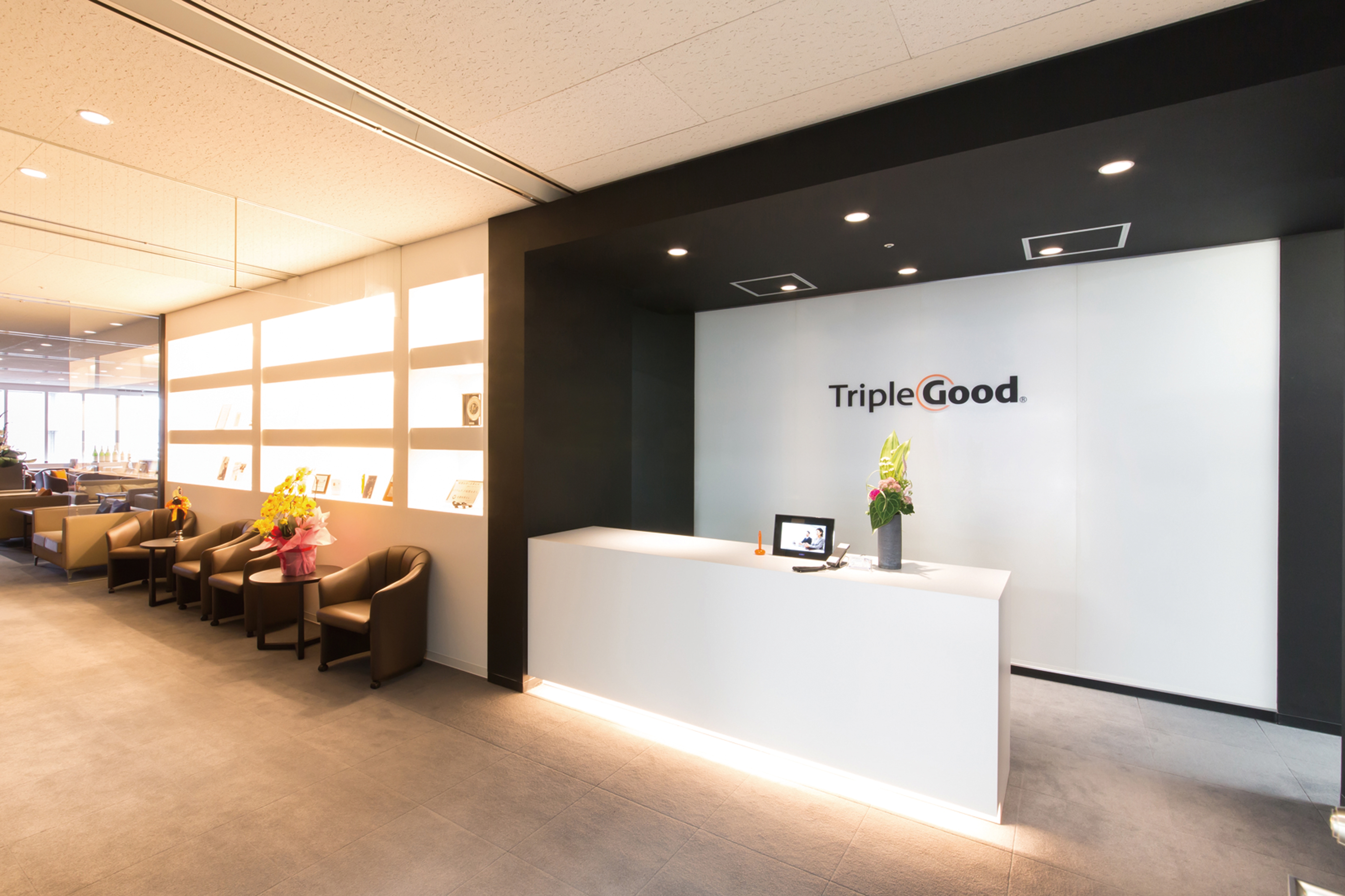 【税理士補助】科目合格者・目指している方は残業がなく勉強に専念できる！フレックス制・リモート勤務可能！女性も活躍中で子育てしやすい環境が整っている税理士法人の画像