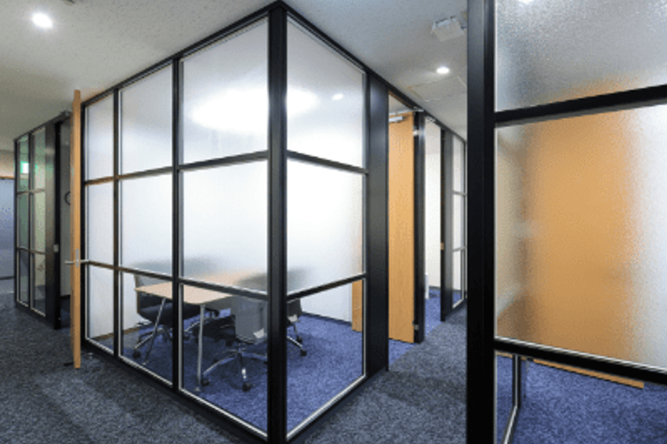 【税務スタッフ】リモートワー...の画像