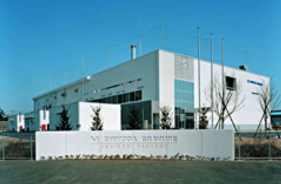 【財務経理課長候補/フルフレックス/リモート可】日本唯一のグラビヤ印刷に特化した会社で、グループ売上高は197億円！ペットボトルラベルをはじめとするパッケージ事業のほか、建材事業や出版印刷事業など４つの事業を展開！新しい技術や製品開発で成長を続けるメーカー企業です！の画像