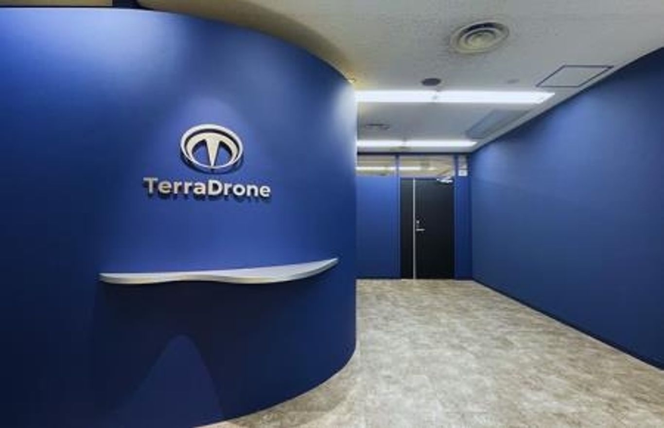 グロース上場×ドローン事業｜...の画像