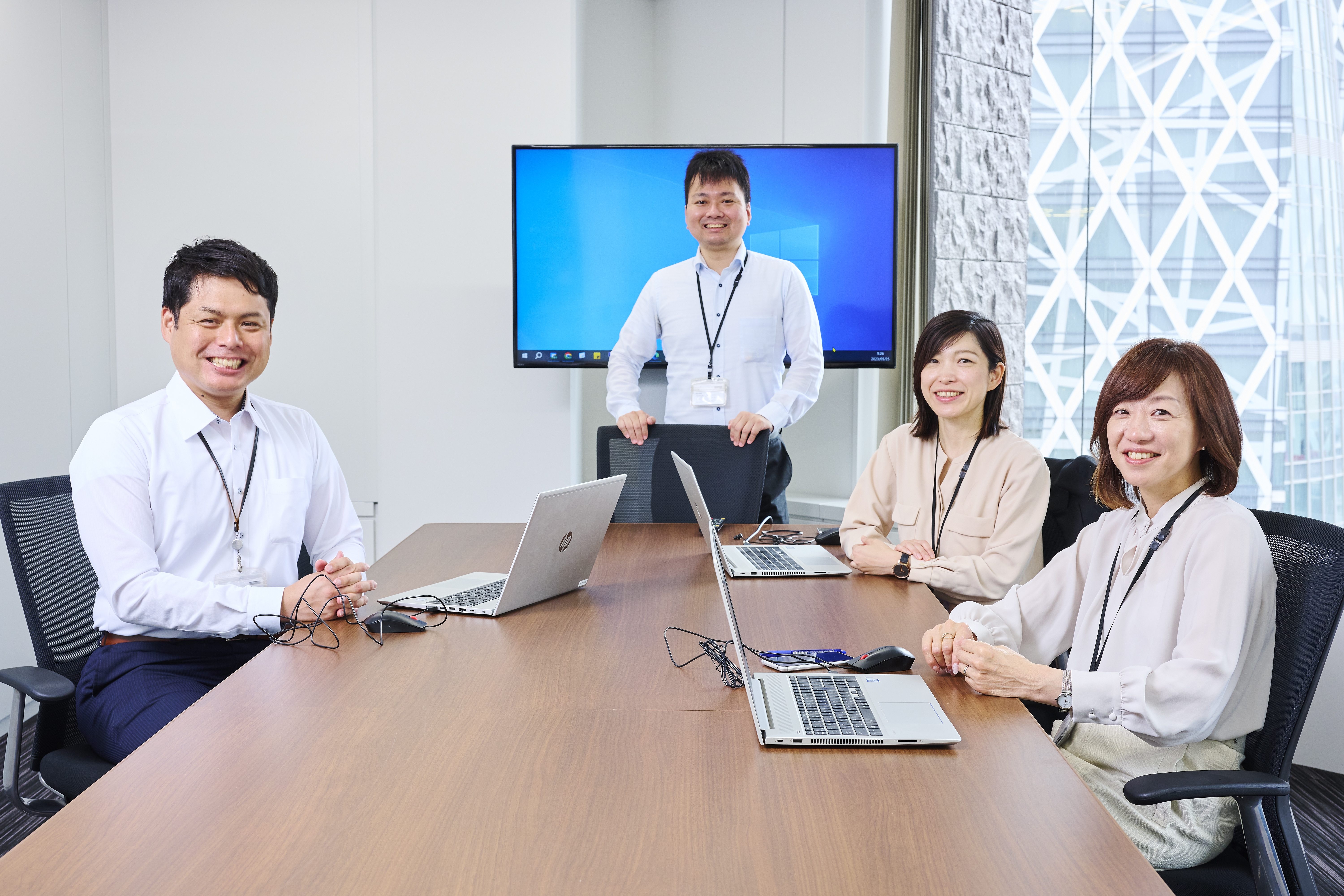 【社労士スタッフ】社労士有資格者募集！実務未経験、若手歓迎！！日本を代表する上場グループなど幅広い業種・業態のクライアントを担当できるアウトソーシング会社の画像