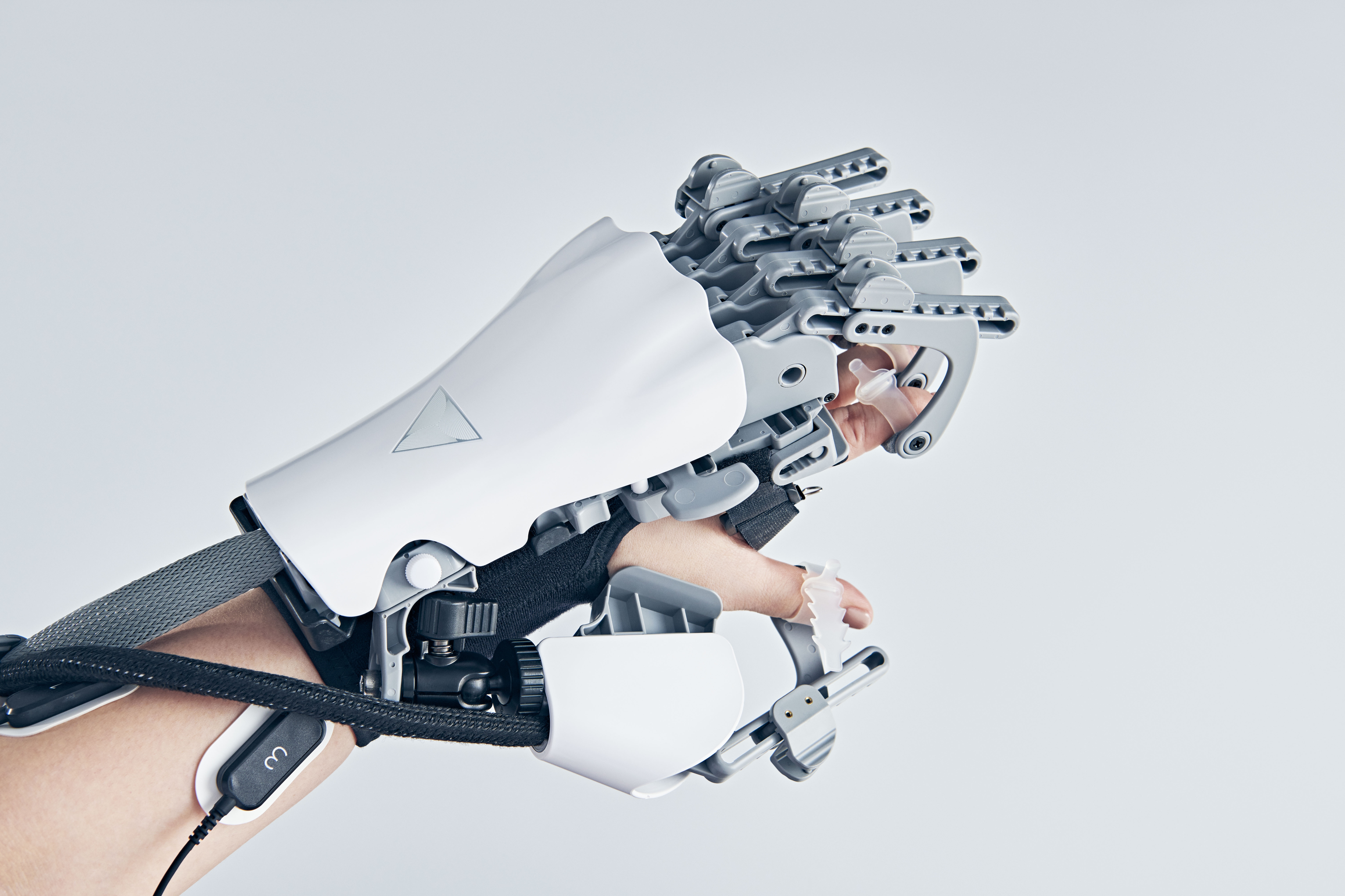 【経理】フレックスあり！年間休日129日！アバターロボットやロボットハンド（指先が動く、触覚もある義手）を研究開発しているベンチャー企業の画像